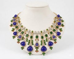 Conjunto de collar clásico vintage «Capri» de Bochic con diamantes, esmeraldas y taznaznitas