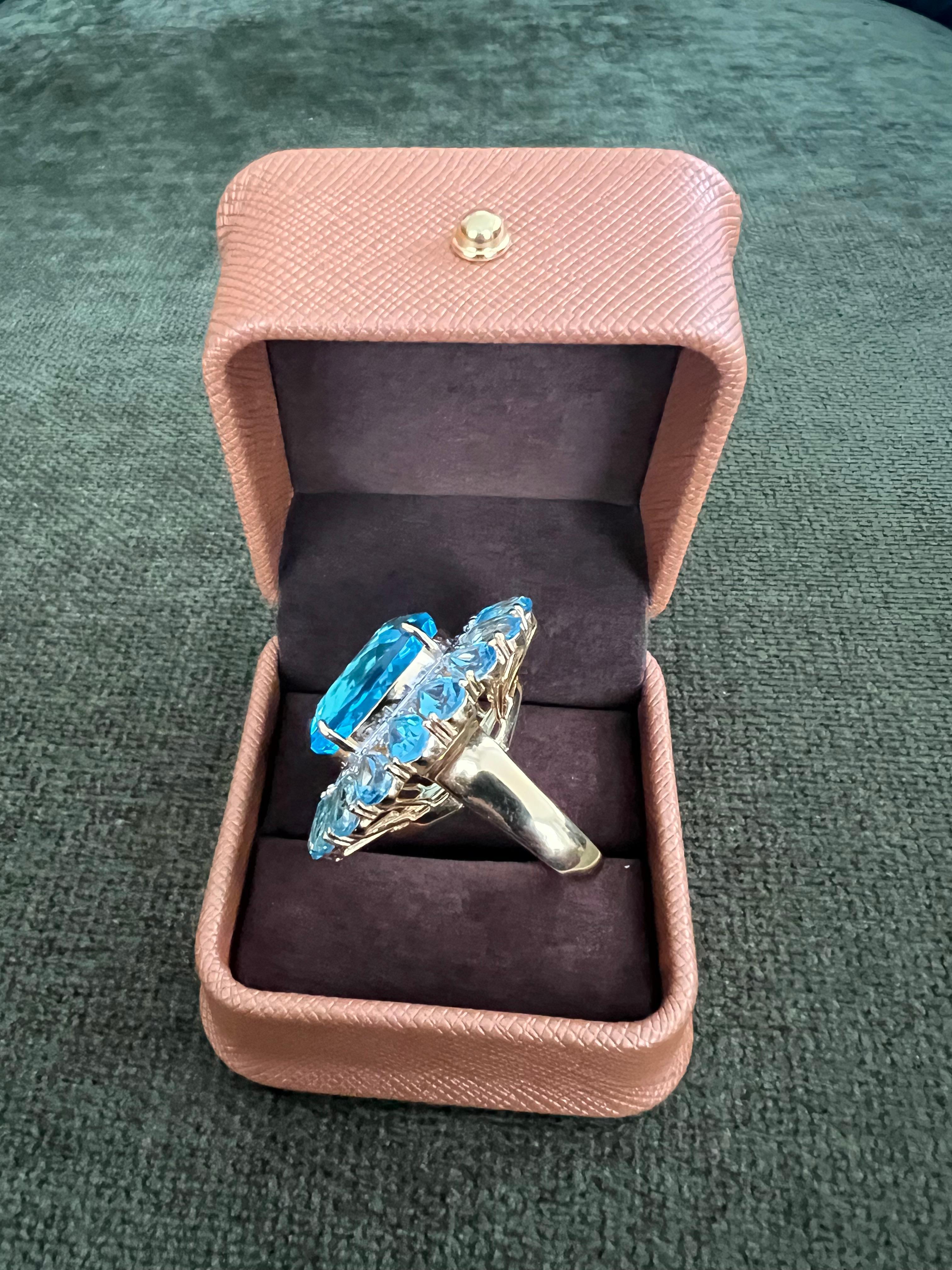 Bochic “Capri” Vintage Diamond & Oval Shape Blue Topaz & Set In 18K Gold & Silve For Sale 1