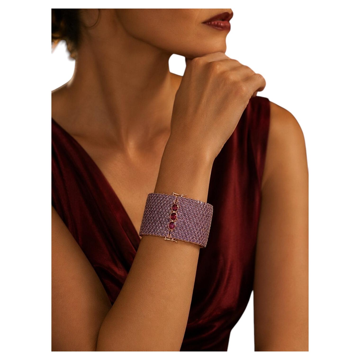 Conjunto de brazaletes vintage «Capri» de Bochic con rubíes y amatistas, en oro de 18 quilates y plata