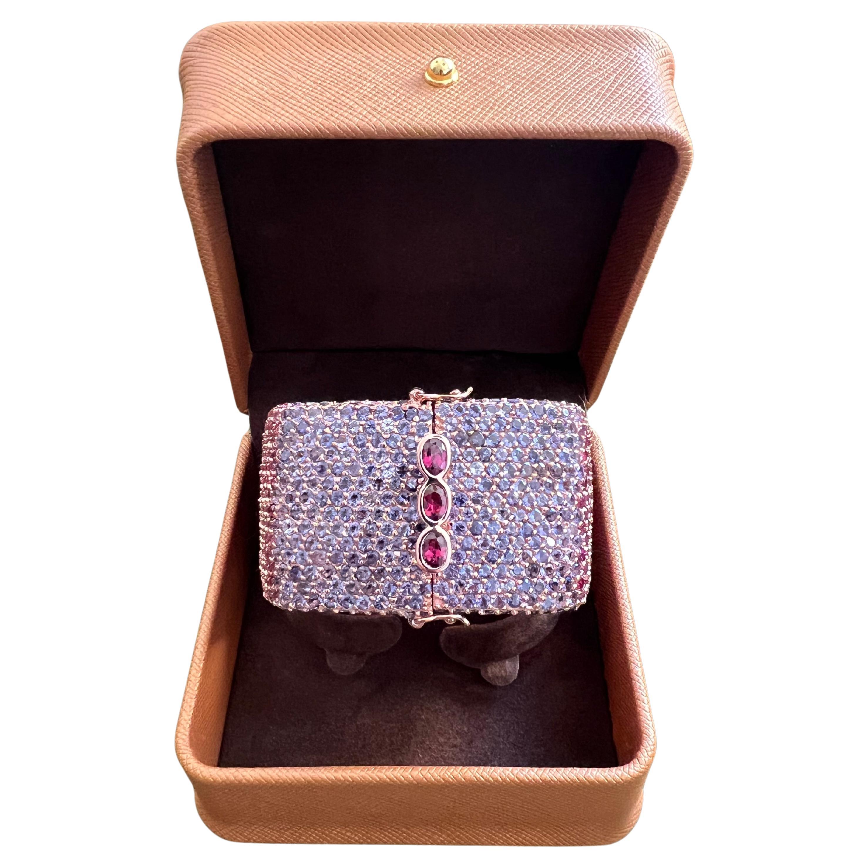 Bochic “Capri” Vintage Multi Ruby
Gem Bangle Set In 18K Gold
Silver