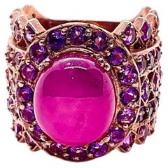 Anillo de cóctel «Capri» de Bochic con rubíes, amatistas y topacios de estilo vintage — Oro de 18 quilates y plata