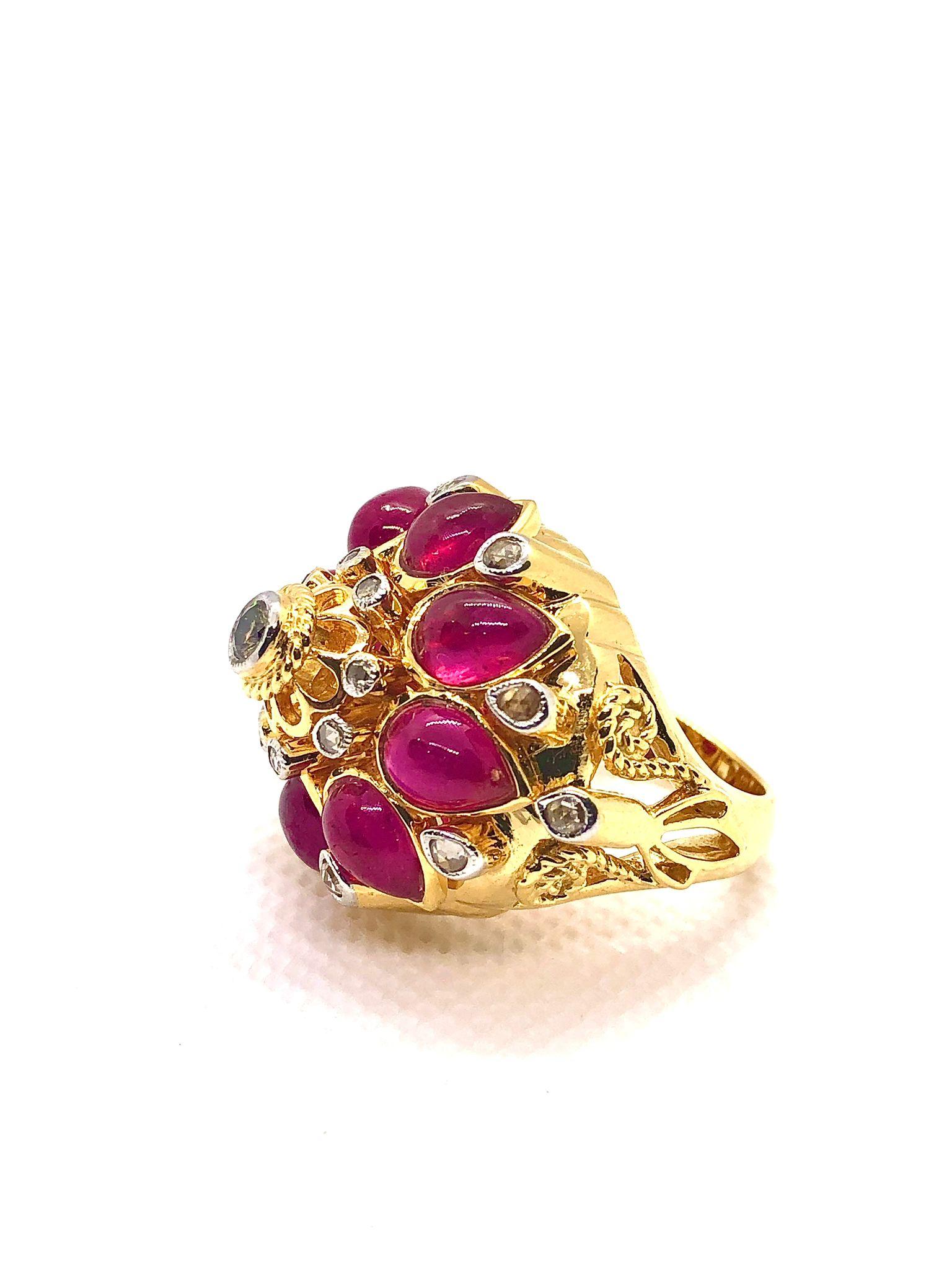 Bochic “Capri” Vintage Ruby & Diamond Ring Set In 18K Gold & Silver In Excellent Condition For Sale In New York, NY