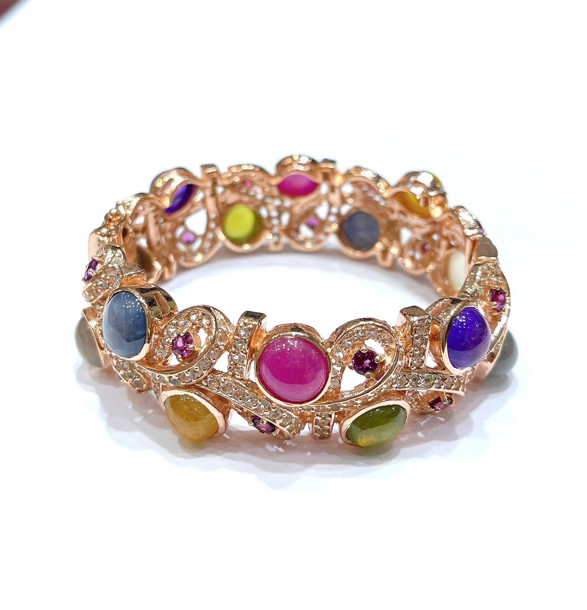 Baroque Bochic “Capri” Vintage Ruby & Multi Sapphire Cuff Set In 18K Gold & Silver en vente