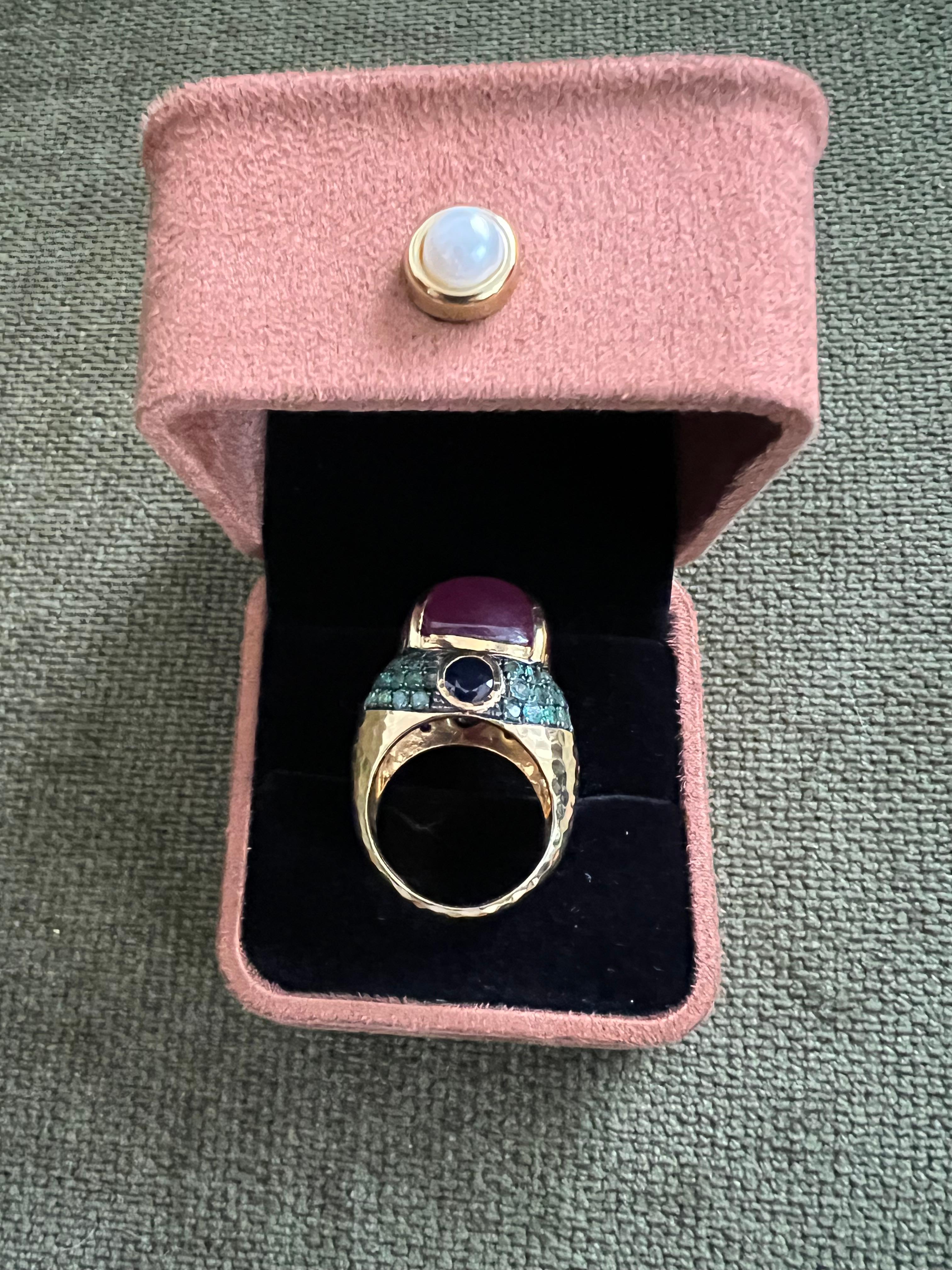 Bochic “Capri” Vintage Sapphire, Emerald & Ruby Ring Set In 18K Gold & Silver For Sale 7