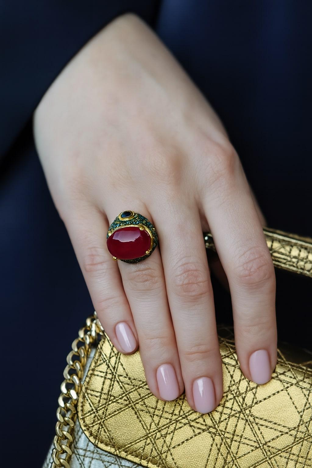 Bochic “Capri” Vintage Sapphire, Emerald & Ruby Ring Set In 18K Gold & Silver For Sale 9