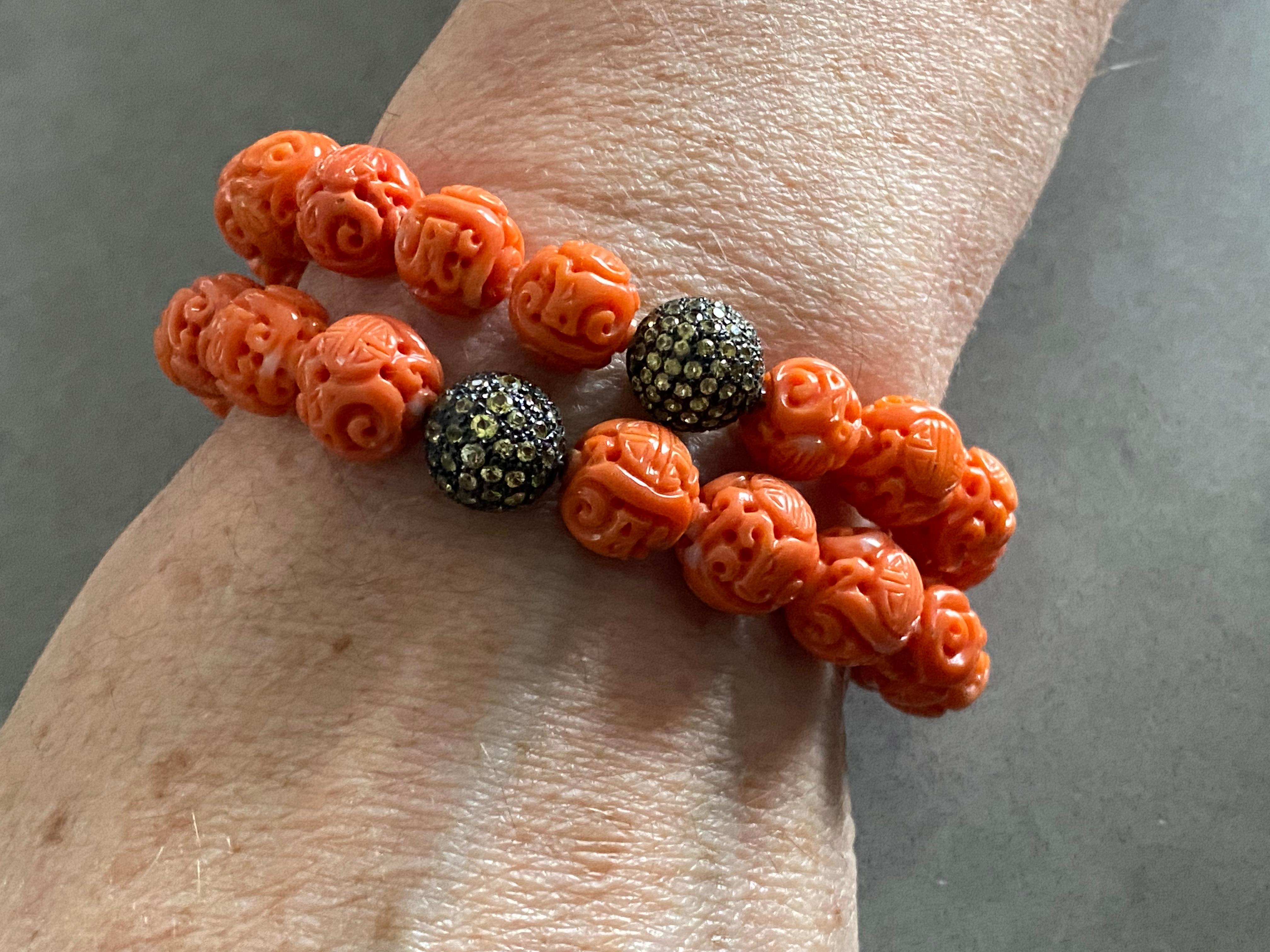 Bochic Carved Vintage Coral Bead Bracelets In New Condition In New York, NY