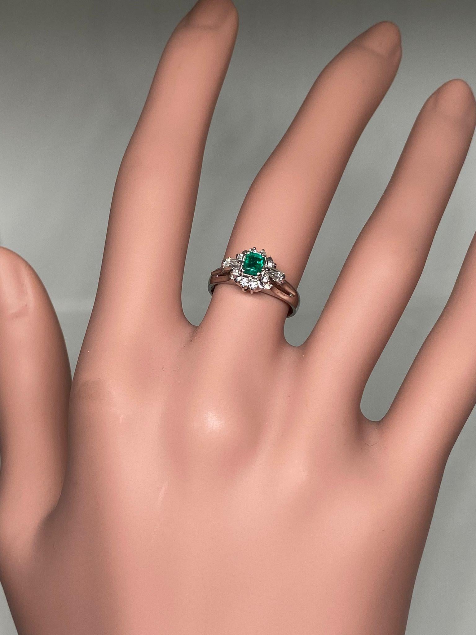 Brilliant Cut Bochic Classic & Elegant Platinum Cluster Diamond & Green Emerald Ring  For Sale
