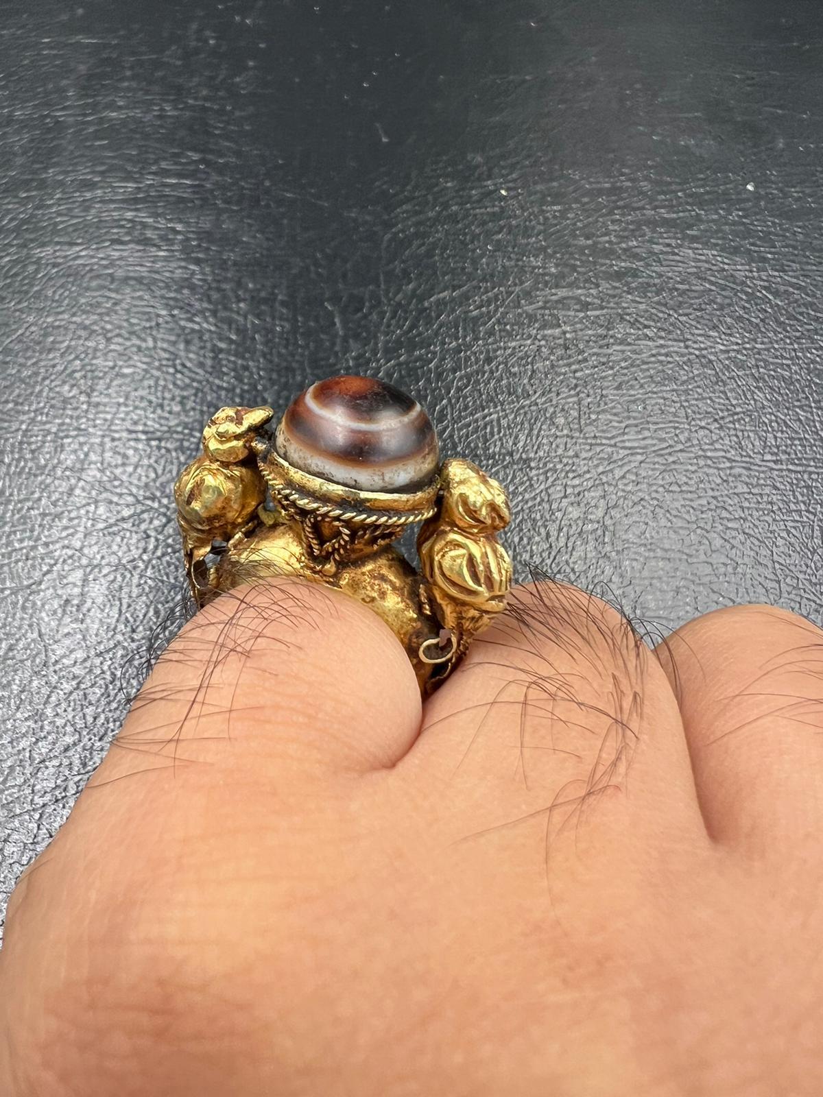 Bochic Curated Antique Ring From Burma 18k Solid Gold & Antique Agate  2