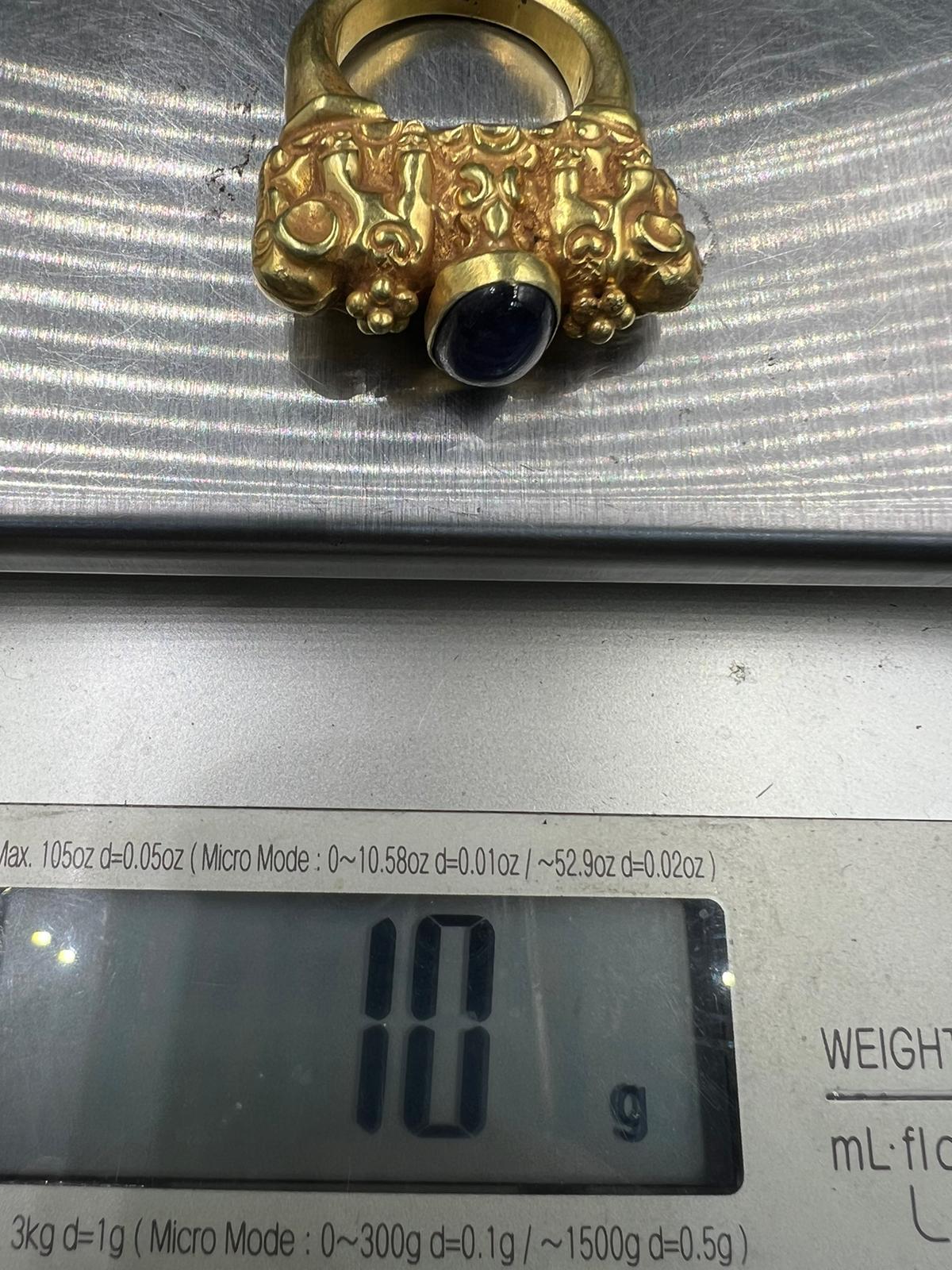 Bochic Curated Antique Ring From Burma 18k Solid Gold & Antique Lapis Lazuli In Excellent Condition For Sale In New York, NY