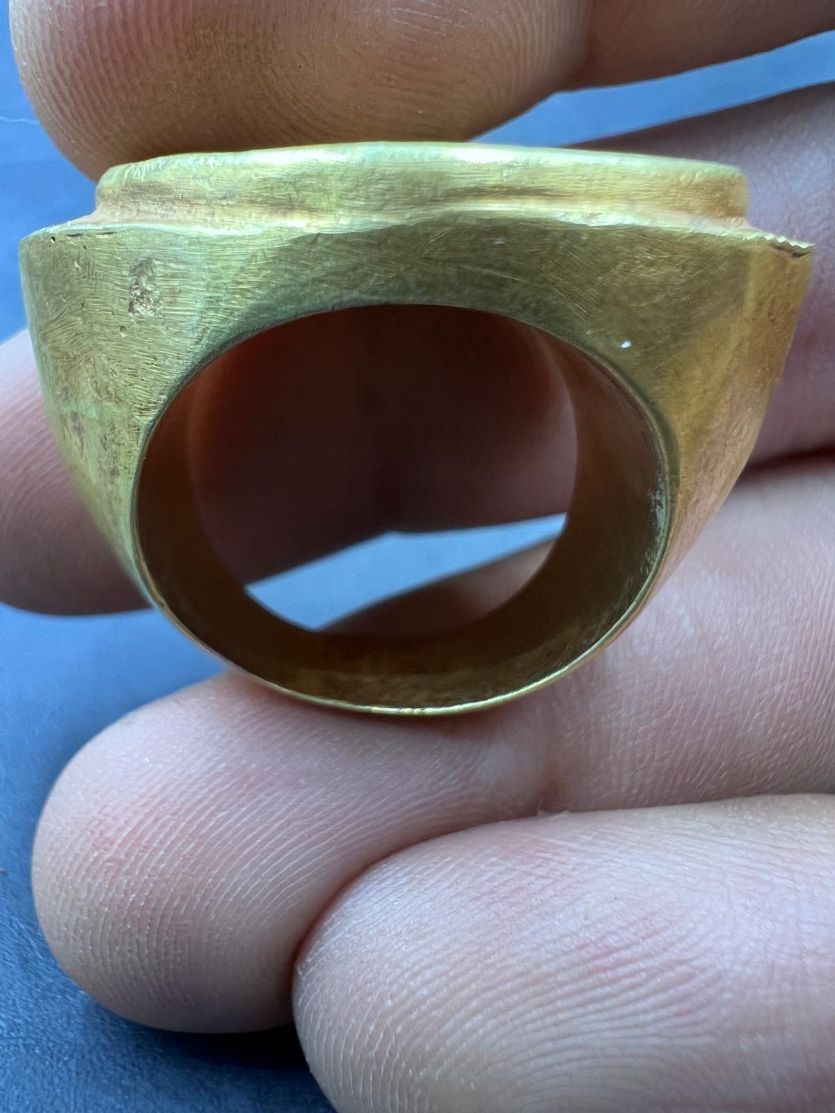 Bochic Curated Antique Seal Ring From Burma 18k Solid Gold For Sale 11