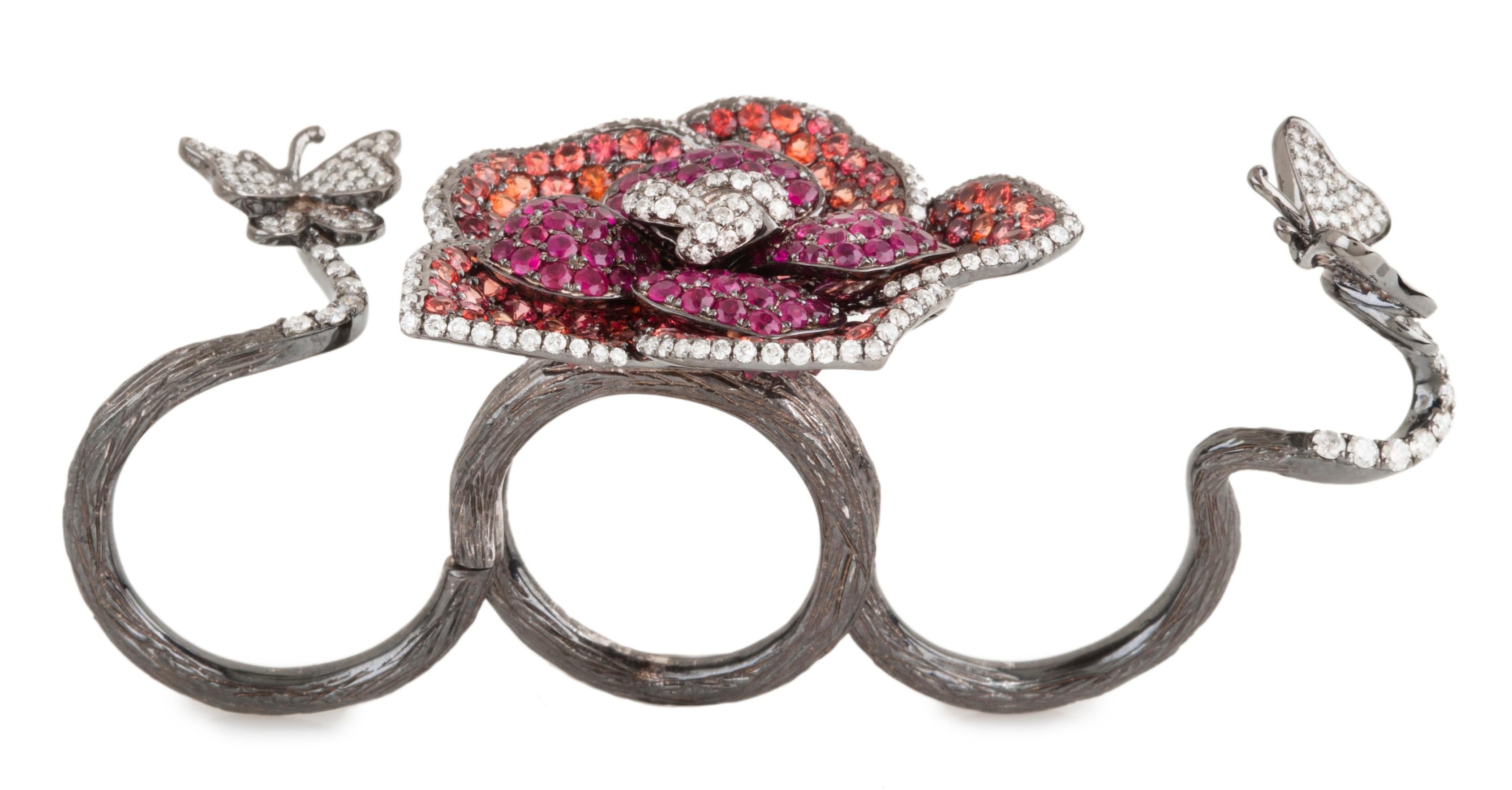 Bochic Diamant und Saphir - Schmetterling und Blume klappbarer Ring  (Art déco) im Angebot