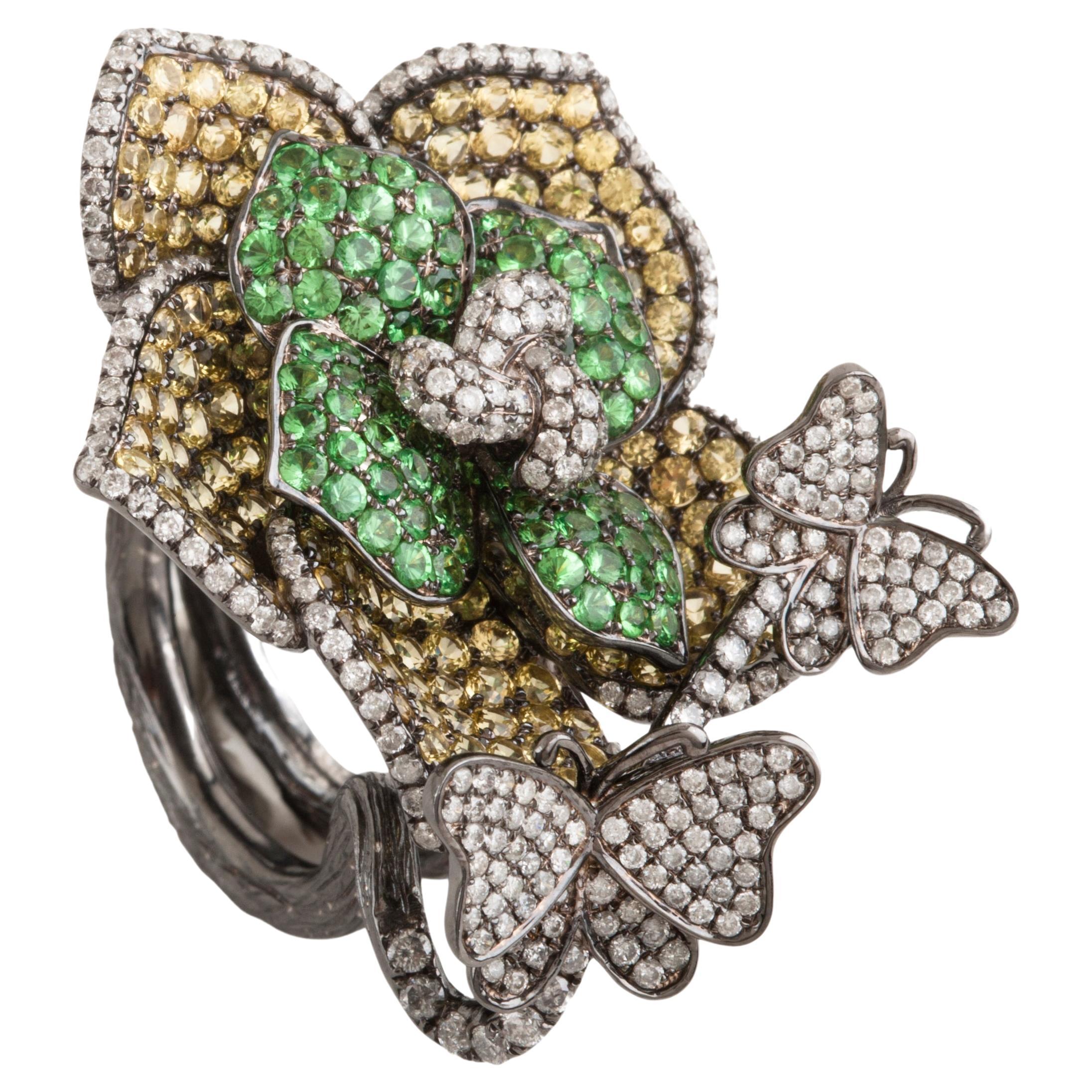 Bochic elegant Folding Leaf White Gold, Lotus Flower Diamond and Sapphire Ring For Sale