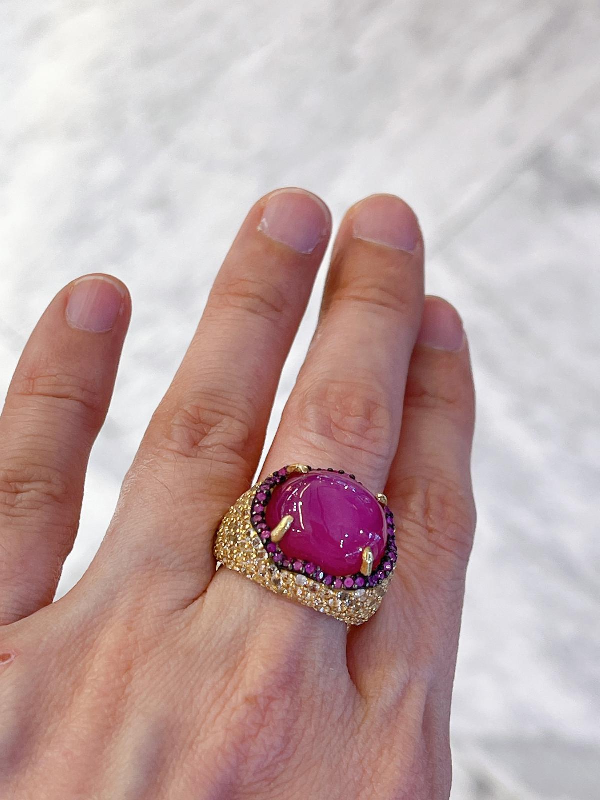 Bochic “Flamenco” Ruby & White Zircon Cocktail Ring 18K Gold & Silver For Sale 1