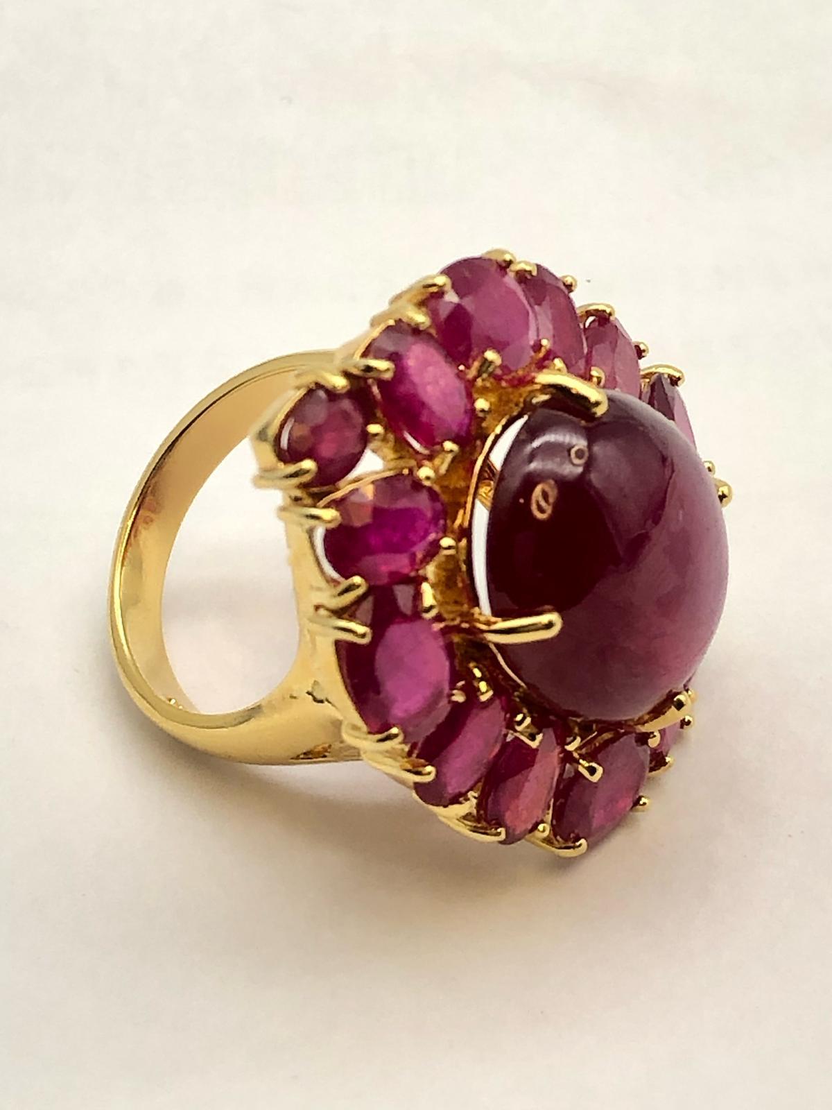 Bochic “Orient” 50 Carat Natural Multi Ruby Cocktail Ring Set 18K Gold &Silver For Sale 5