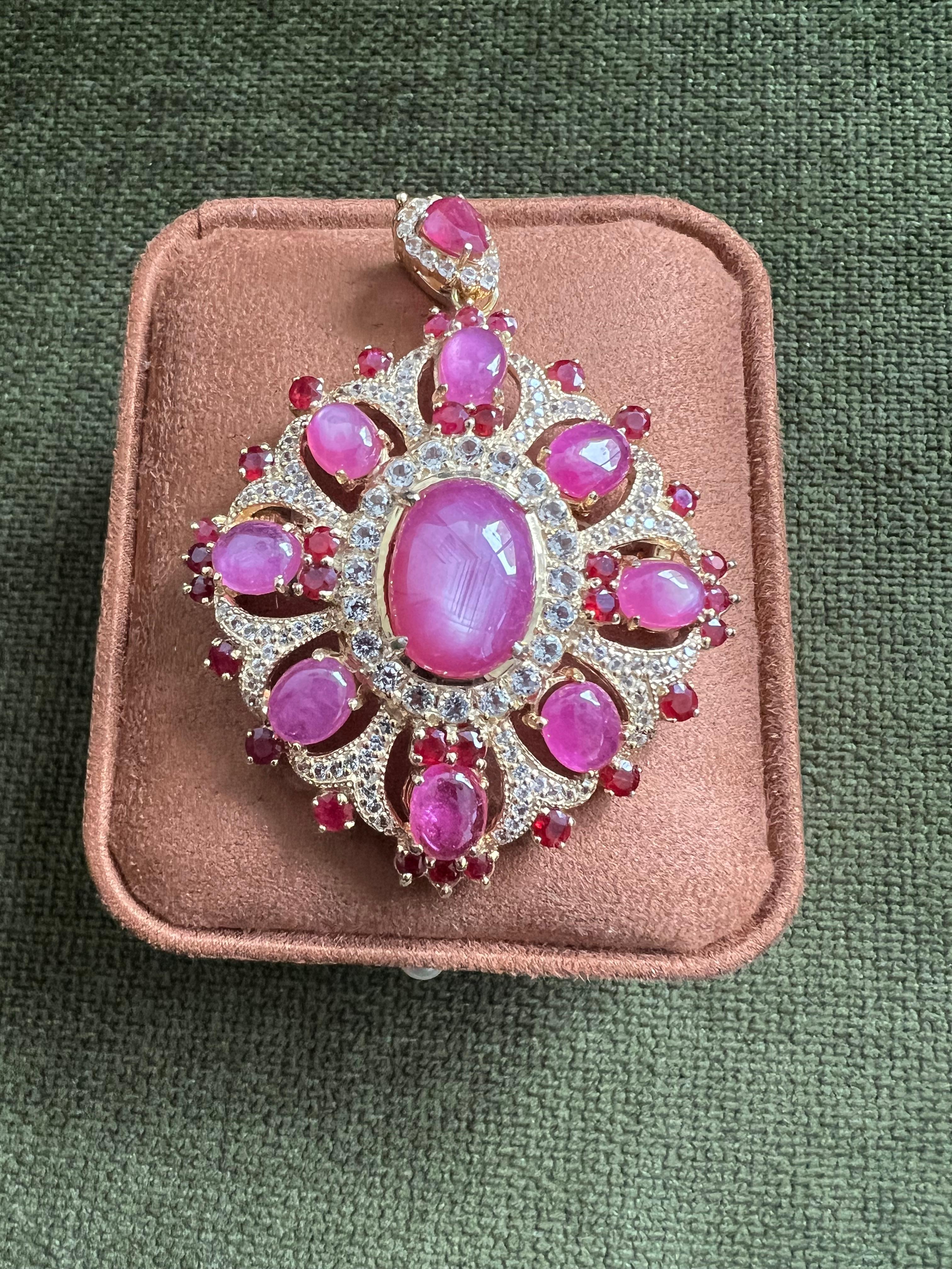 Bochic “orient” 60 Carat Multi Ruby Brooch Set In… - image 7