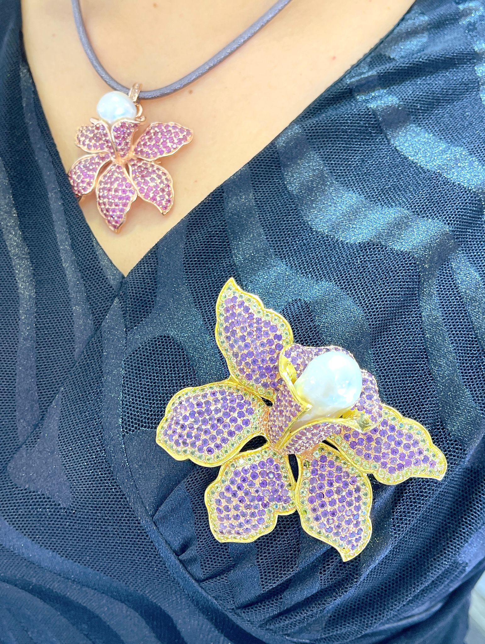 Bochic “Orient” Amethyst & Pearl Large Brooch, Pendant Set In 18K Gold & Silver For Sale 4