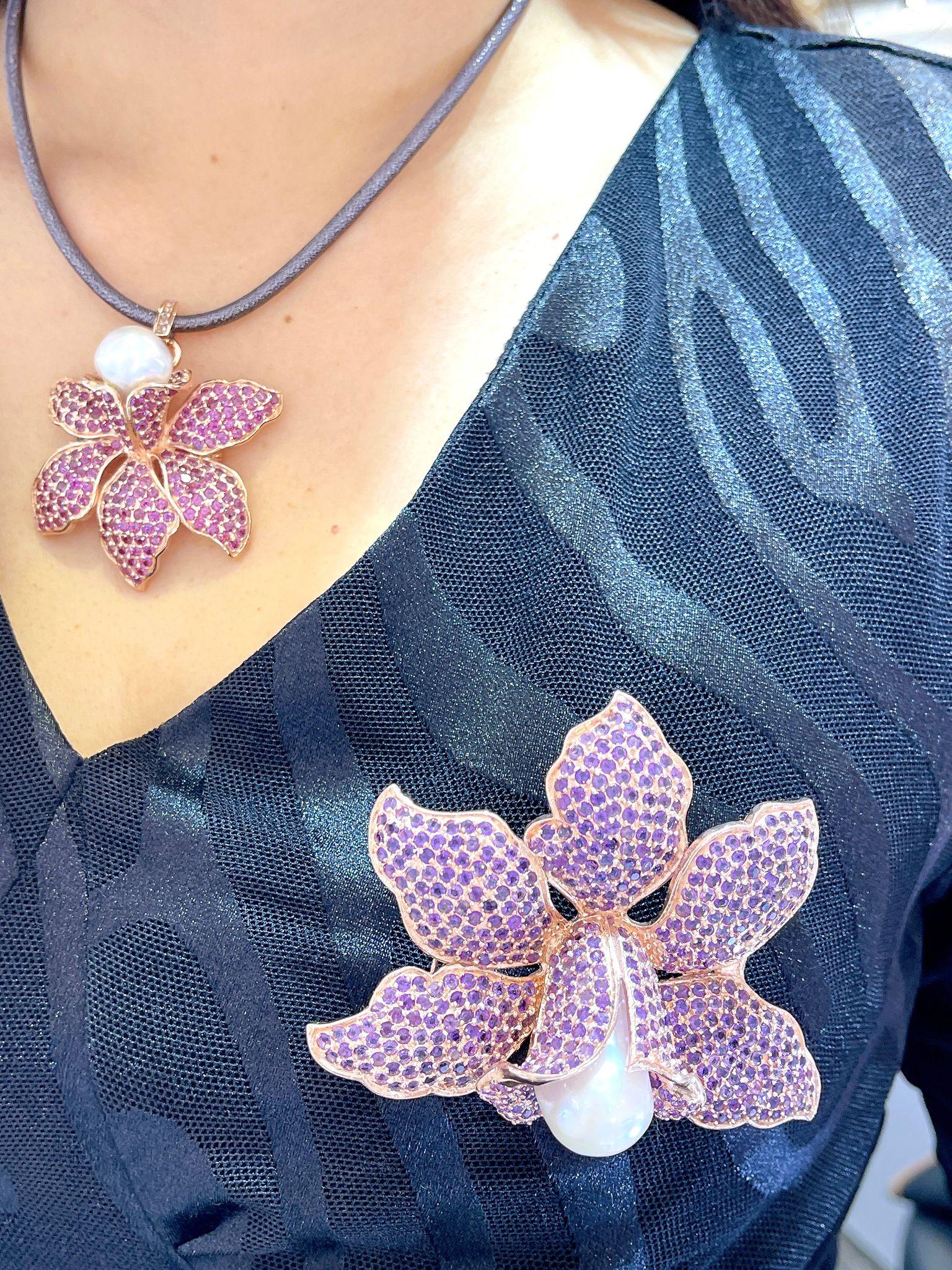 Bochic “Orient” Amethyst & Pearl Large Brooch, Pendant Set In 18K Gold & Silver For Sale 5