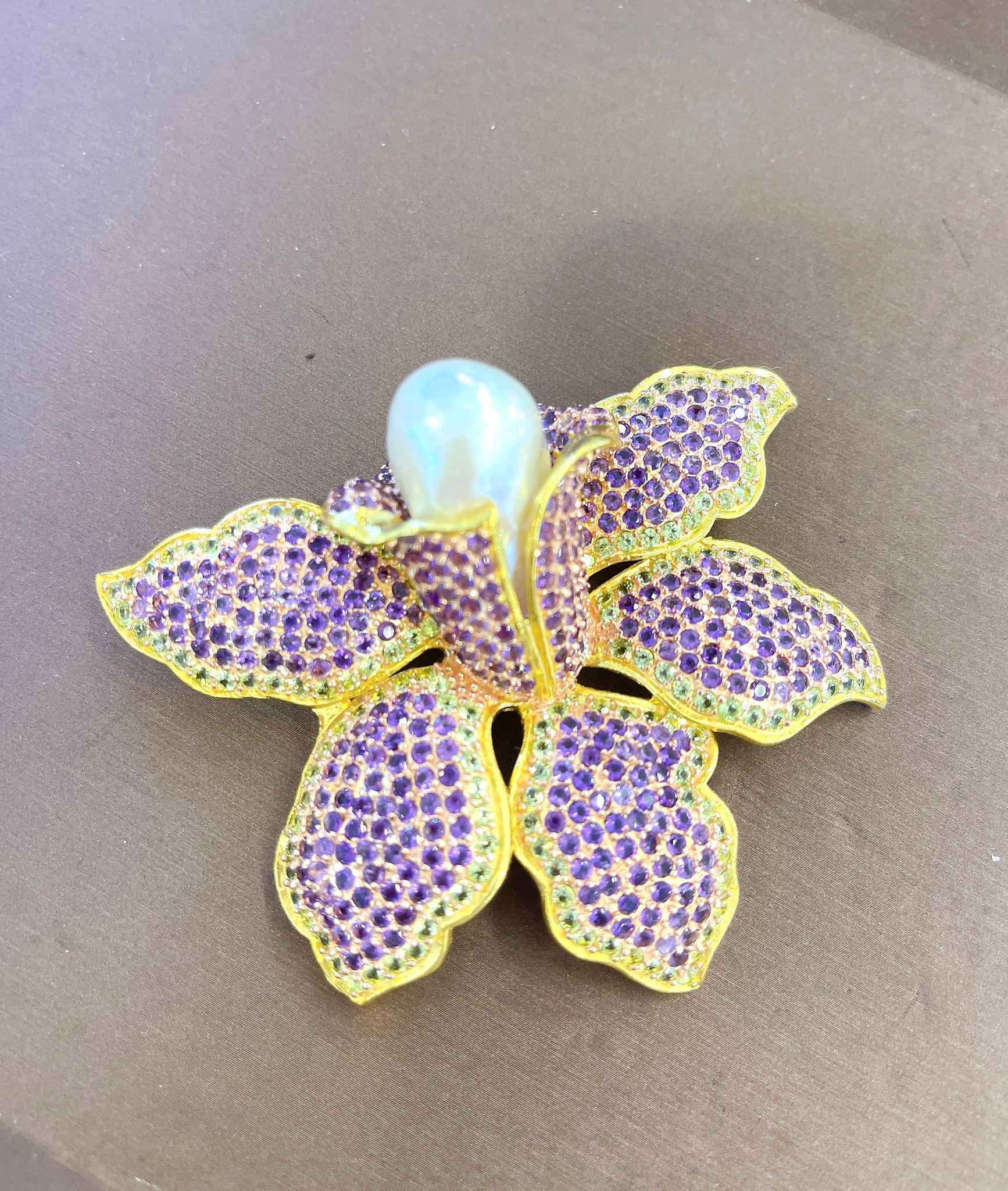 Bochic “Orient” Amethyst & Pearl Large Brooch, Pendant Set In 18K Gold & Silver For Sale 3