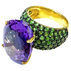 Bochic “Orient” Amethyst 
Tsavorite Large Cocktail Ring 18K In Gold 
Silver