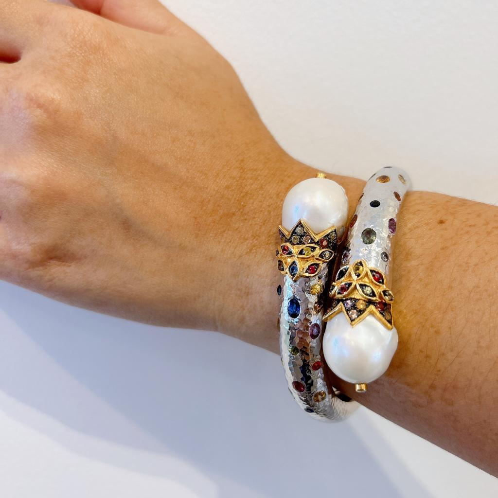 BOCHIC “Orient” Bangle Set 22k Gold & Silver with Pearls & Fancy Color Sapphires For Sale 3