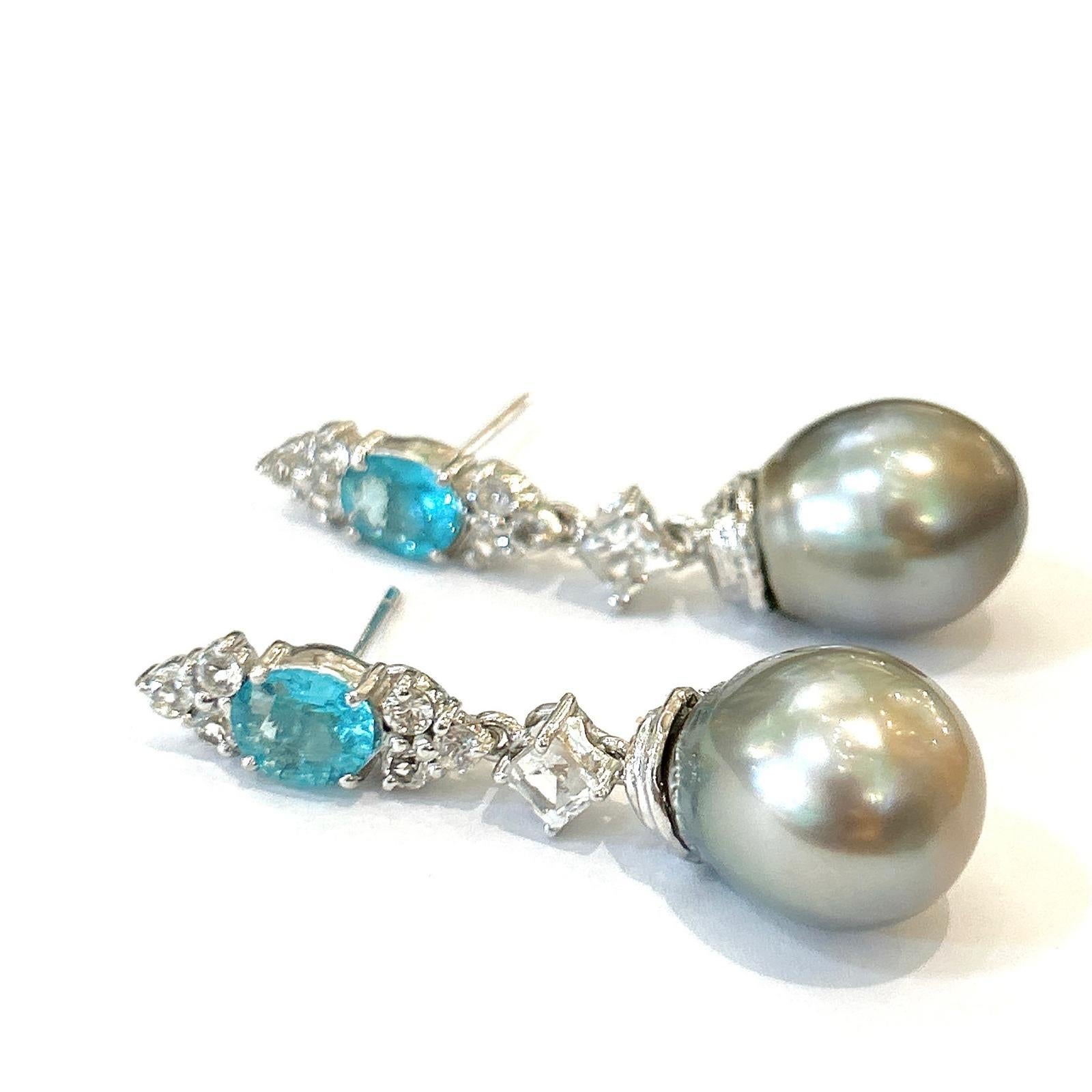 Baroque Bochic “Orient” Blue Appetite & White Topaz Earrings Set In 18K Gold&Silver For Sale