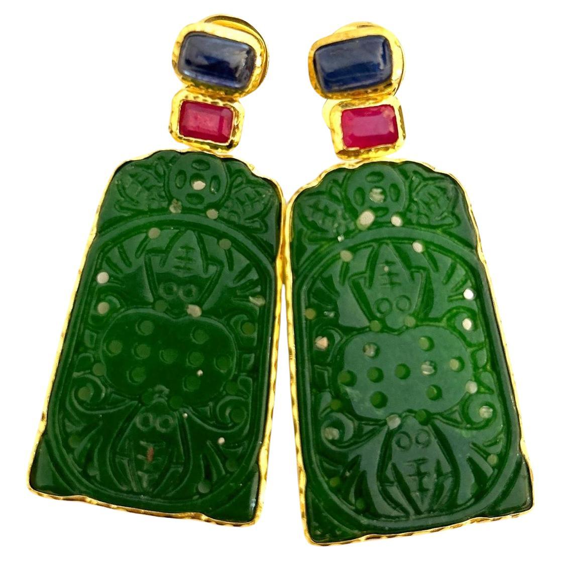 Pendientes Bochic "Oriente" de zafiro azul, jade y rubí engastados en oro de 18 quilates y plata