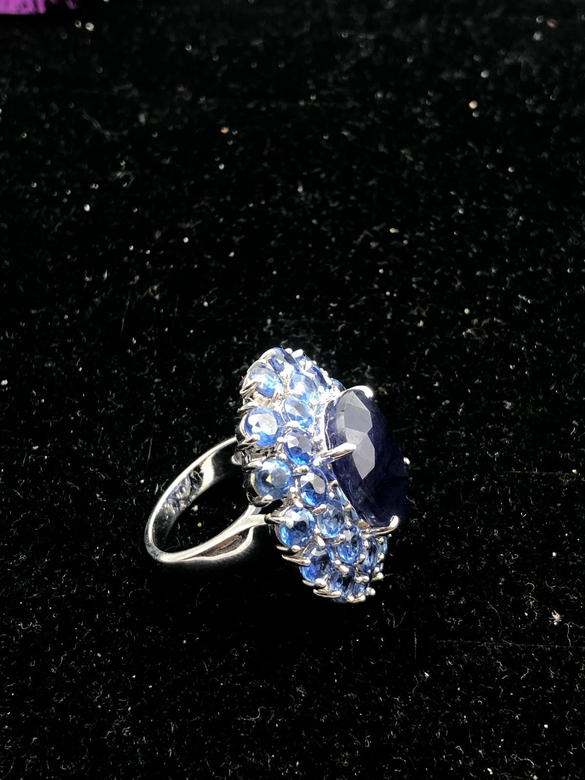 Bochic “Orient” Blue Sapphire & Kyanite Cocktail Ring Set In 18K Gold & Silver For Sale 4