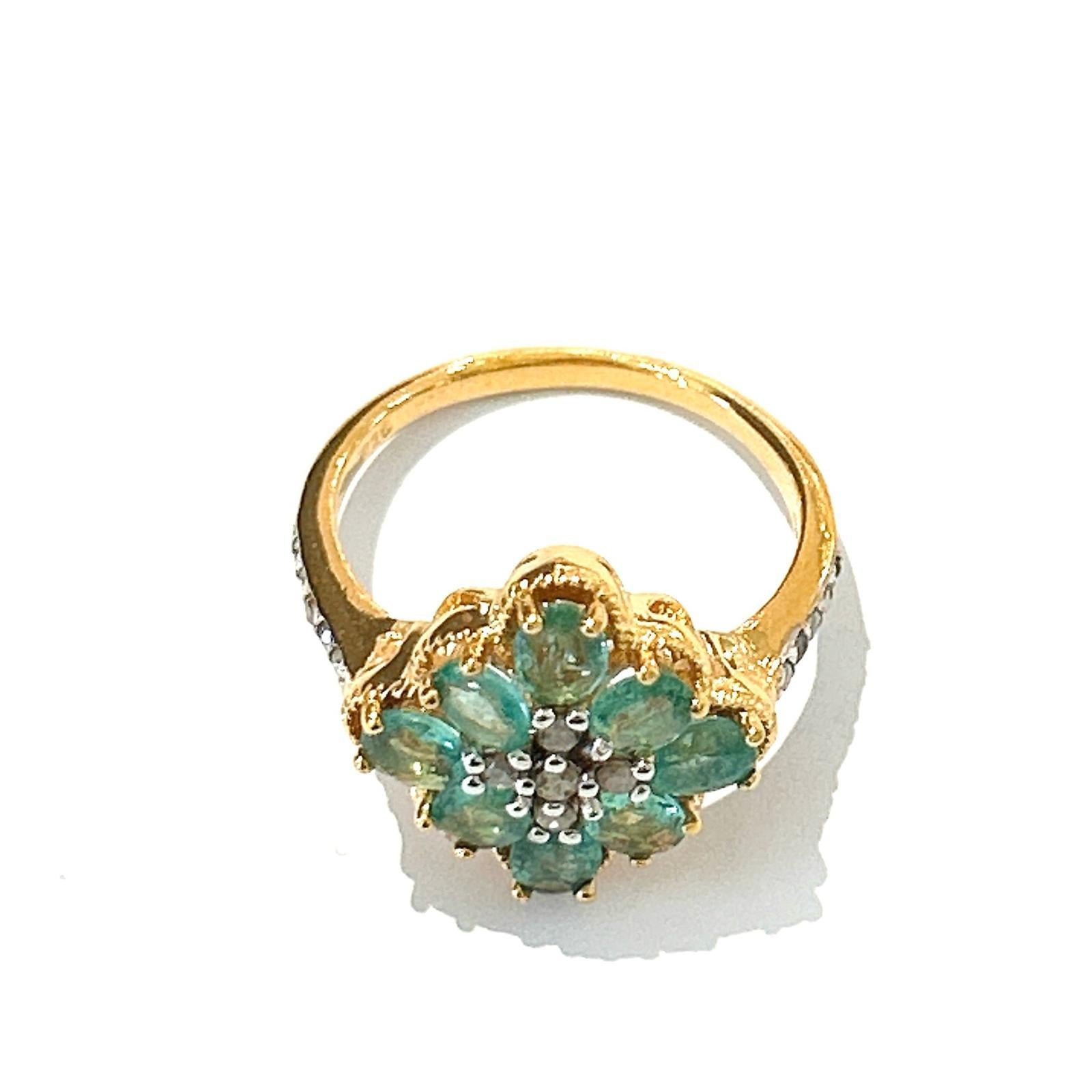 Bochic Orient Diamant & Smaragd Vintage Cluster-Ring aus 18 Karat & Silber  im Angebot 1