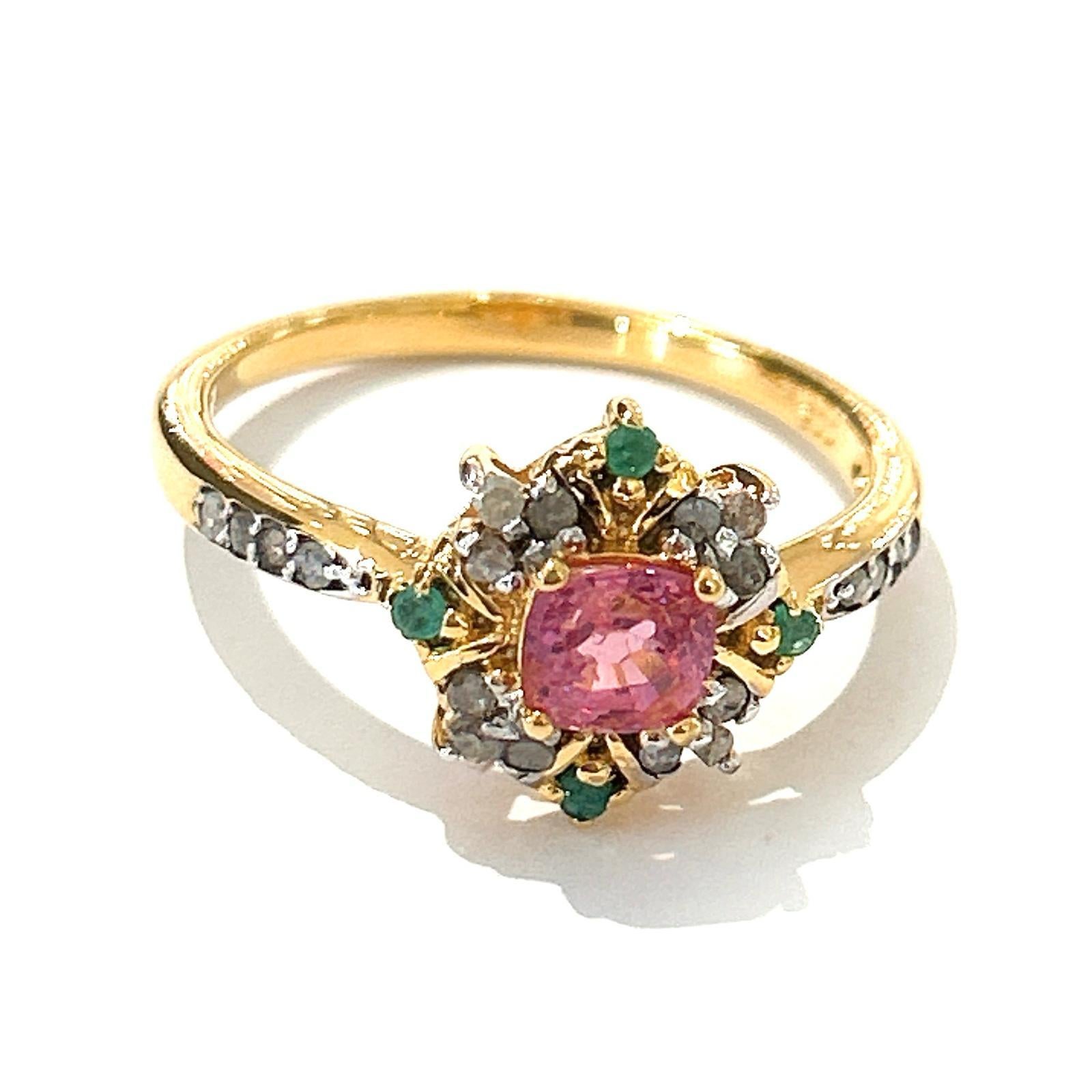 Bochic “Orient” Diamond, Ruby & Emerald Vintage Cluster Ring Set 18K & Silver  In New Condition For Sale In New York, NY