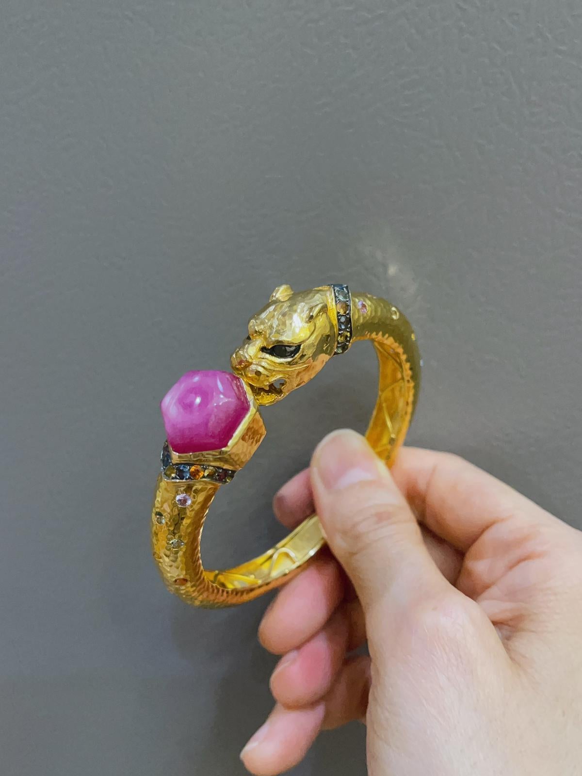 Bochic “Orient” Dragon Ruby & Multi Sapphire Bangle Set in 22k Gold & Silver In New Condition In New York, NY