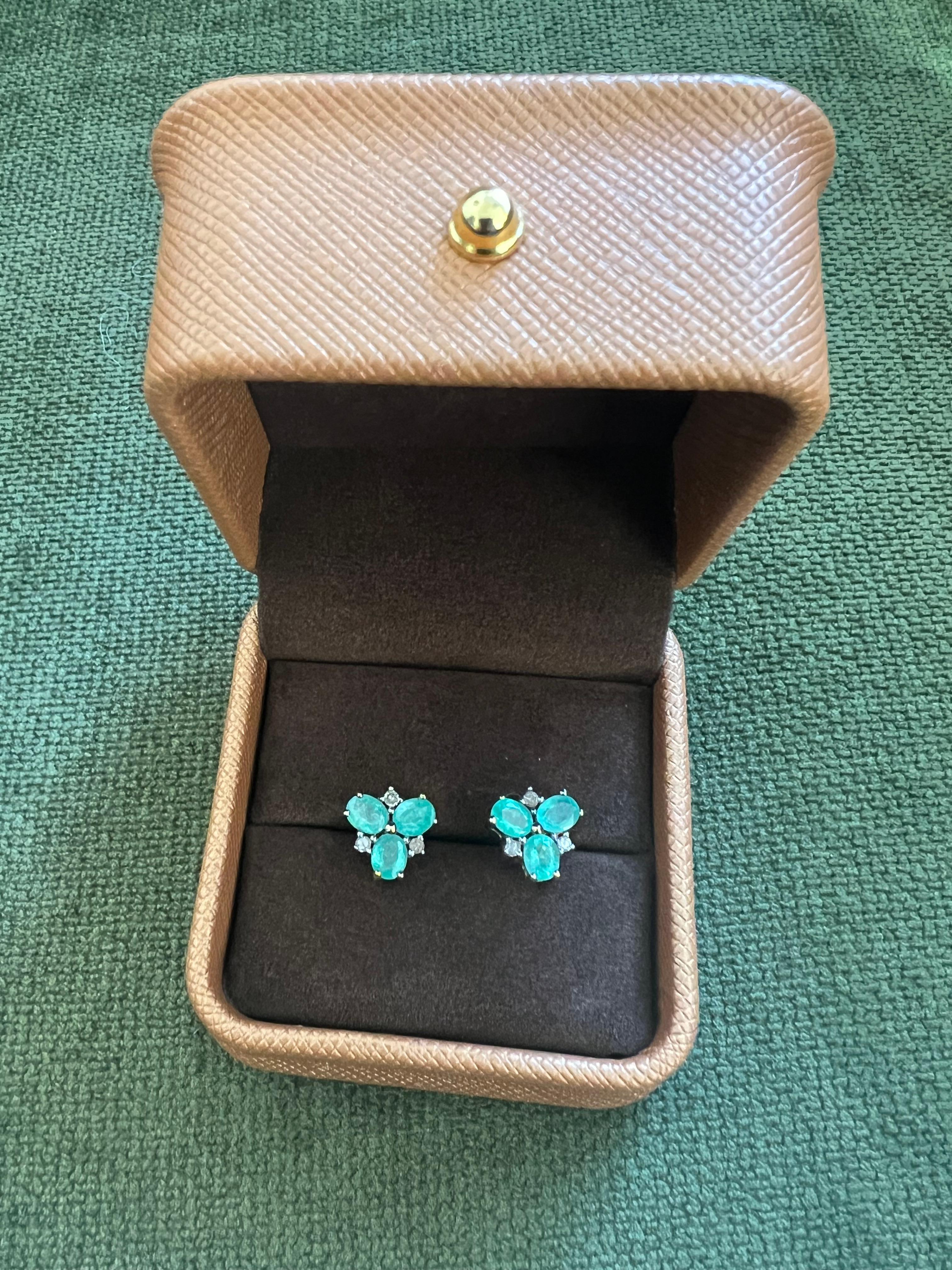 Boucles d'oreilles Bochic Orient en or et argent 18 carats avec émeraudes et diamants taille rose en vente 6