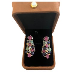 Juego de Pendientes Bochic "Oriente" Esmeralda, Rubí y Zafiro Múltiple Oro y Plata de 18 K