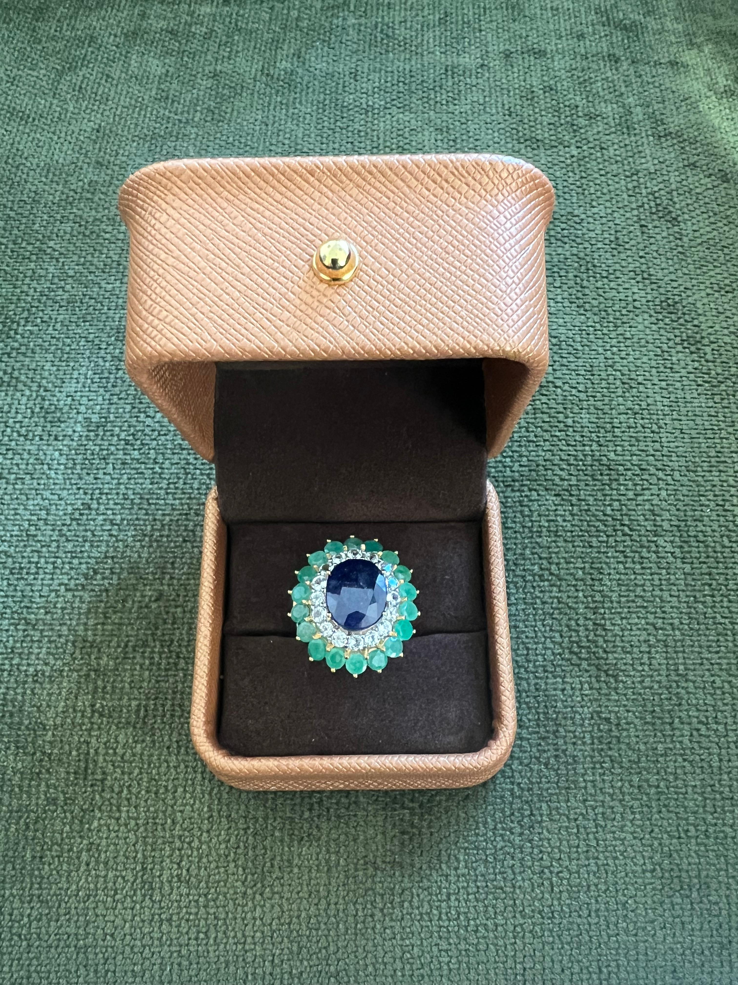 Bochic “Orient” Emerald, Sapphire & Diamond  Ring Set In 18K Gold & Silver For Sale 11