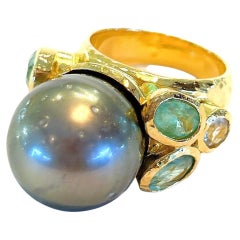 Bochic Orient-Ring aus 18 Karat Gold und Silber mit Smaragd und Südseeperlen 