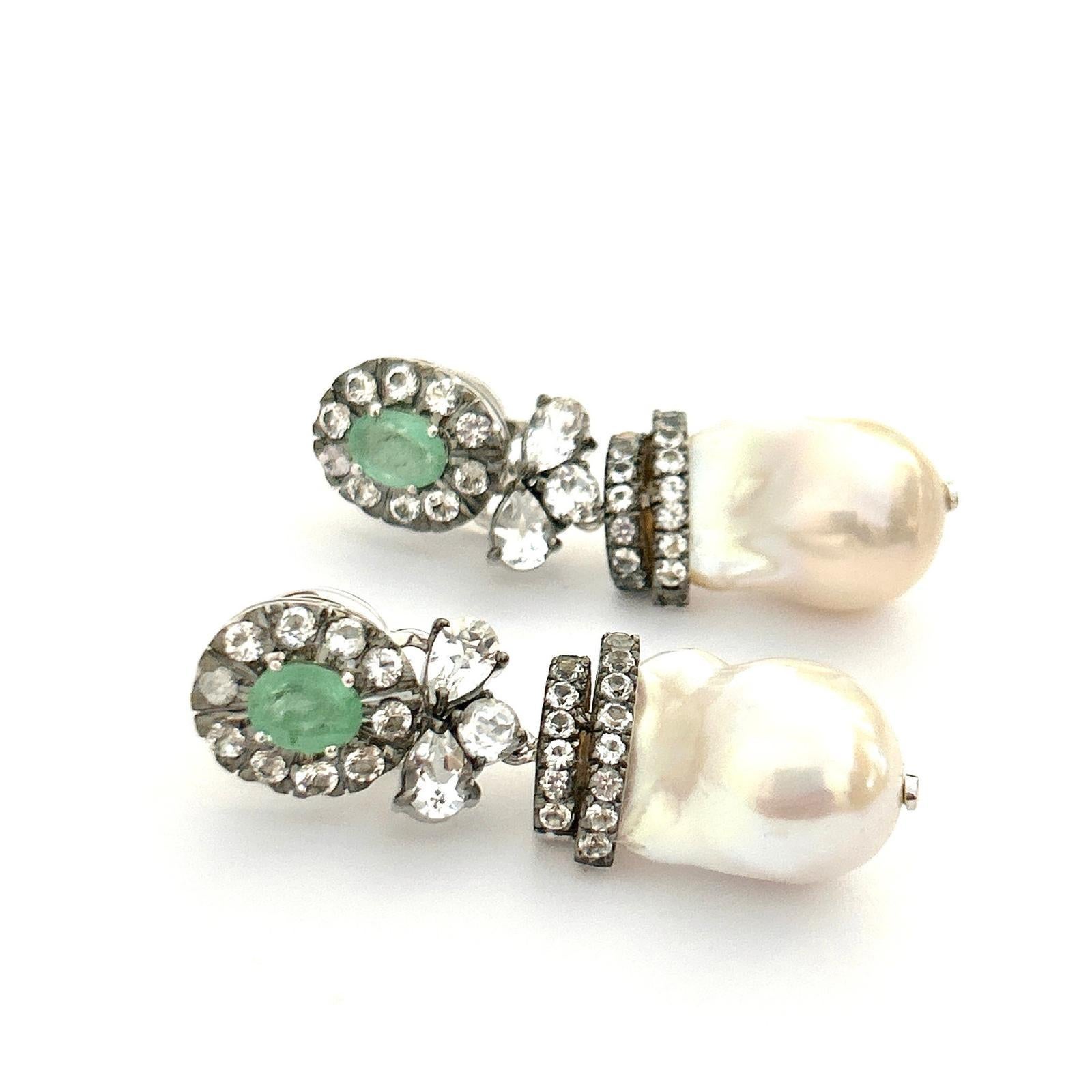 Bochic “Orient” Emerald, Topaz & White Pearls Earrings Set 18K Gold&Silver In New Condition For Sale In New York, NY