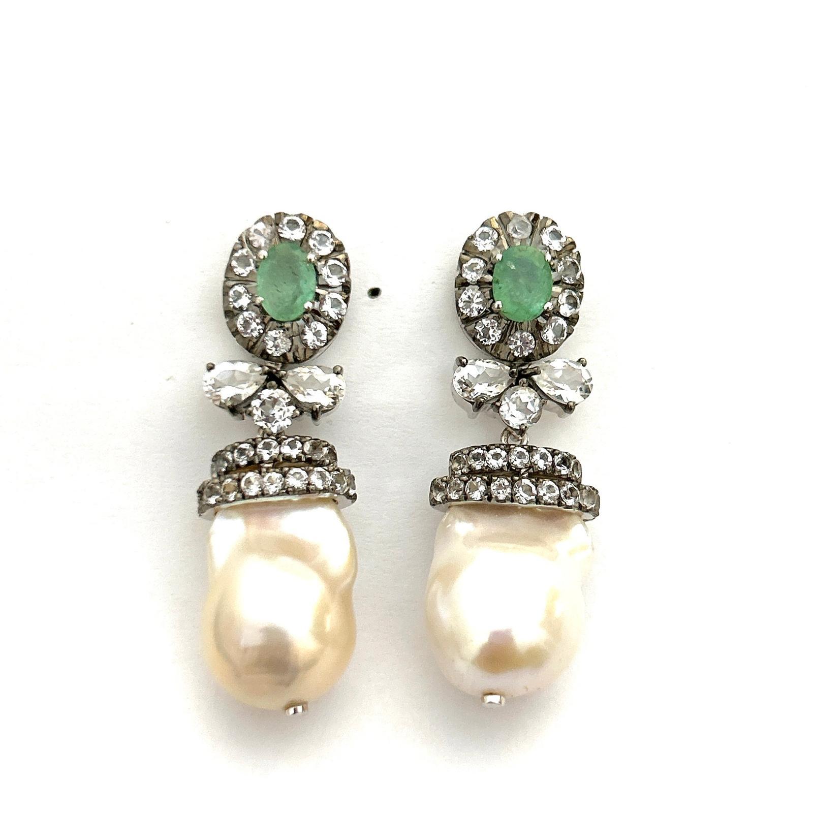 Women's Bochic “Orient” Emerald, Topaz & White Pearls Earrings Set 18K Gold&Silver For Sale