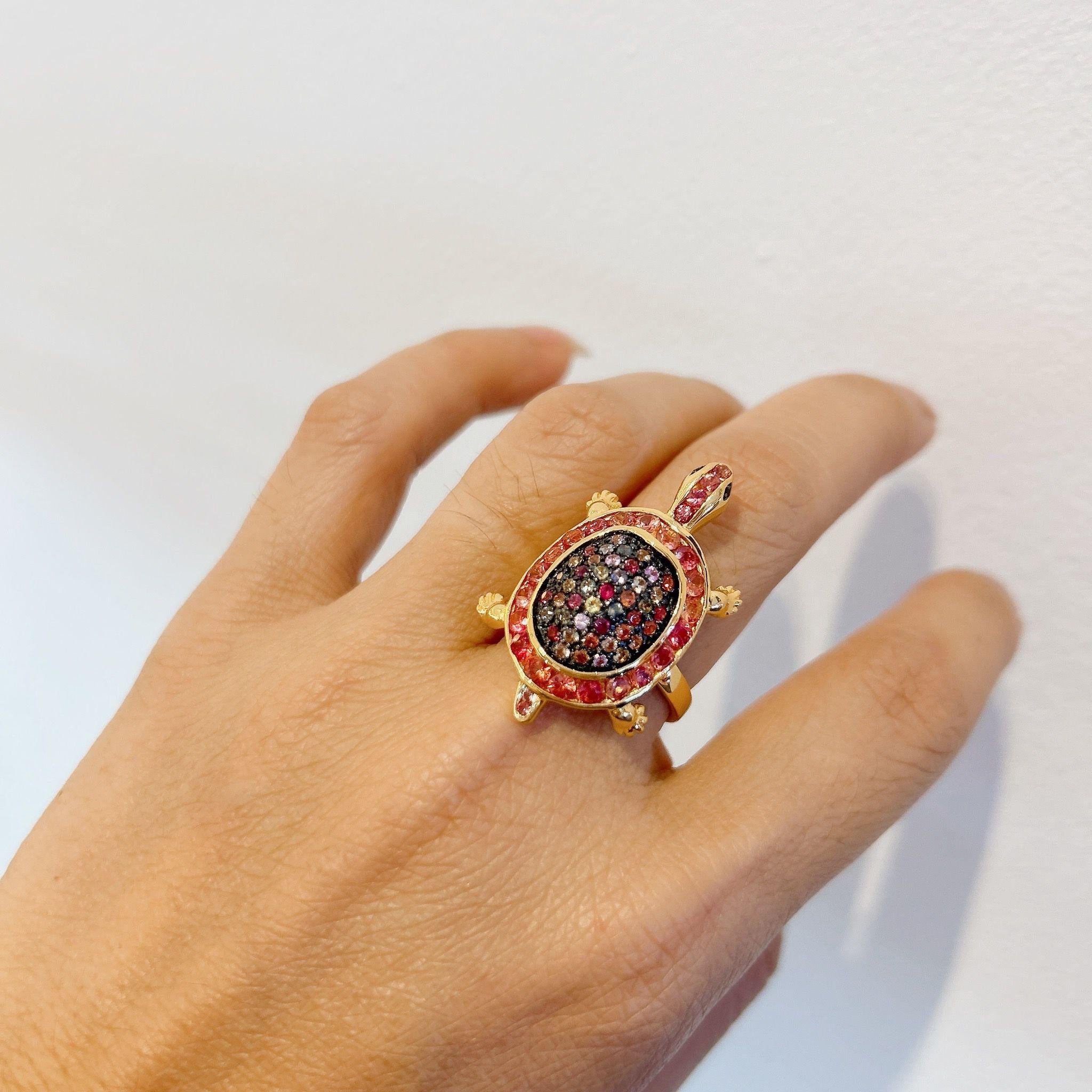 Belle Époque Bochic “Orient” Fancy Color Sapphire Cocktail Ring Set in 22k Gold & Silver