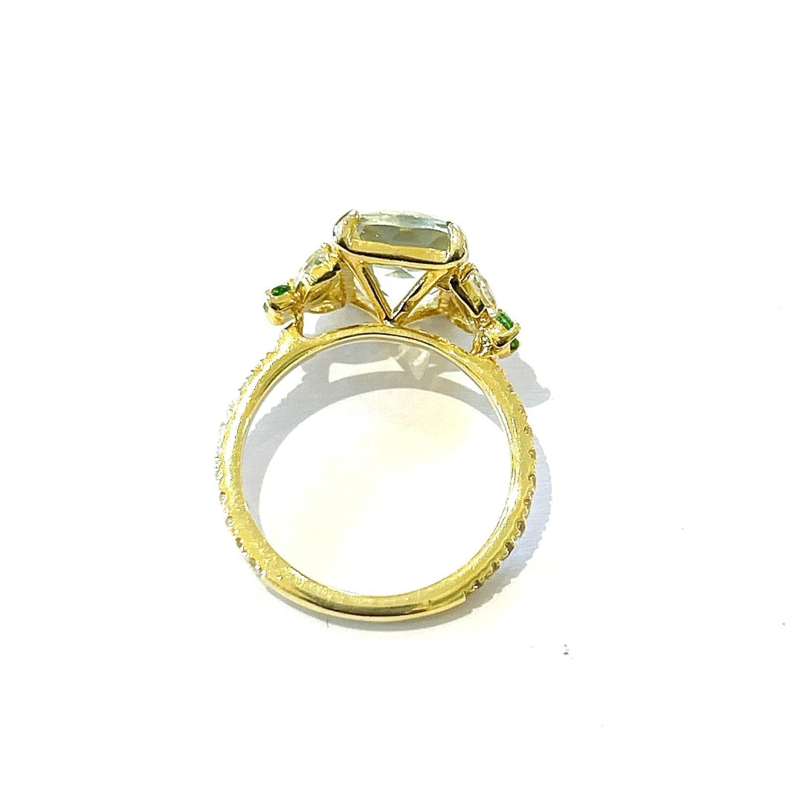 Brilliant Cut Bochic “Orient” Green Amethyst & Fancy Gem Cocktail Ring 18K Gold & Silver For Sale