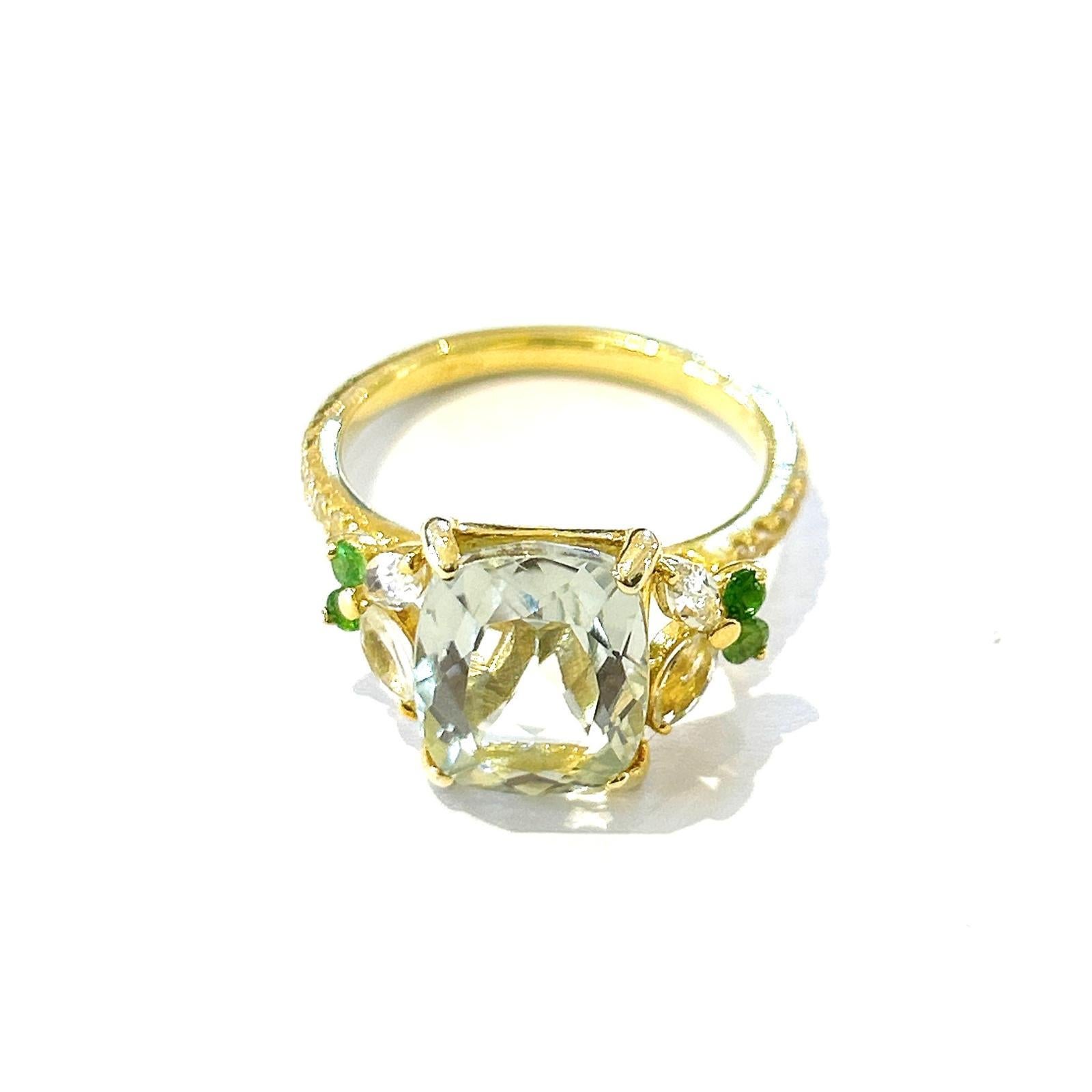 Bochic “Orient” Green Amethyst & Fancy Gem Cocktail Ring 18K Gold & Silver In New Condition For Sale In New York, NY