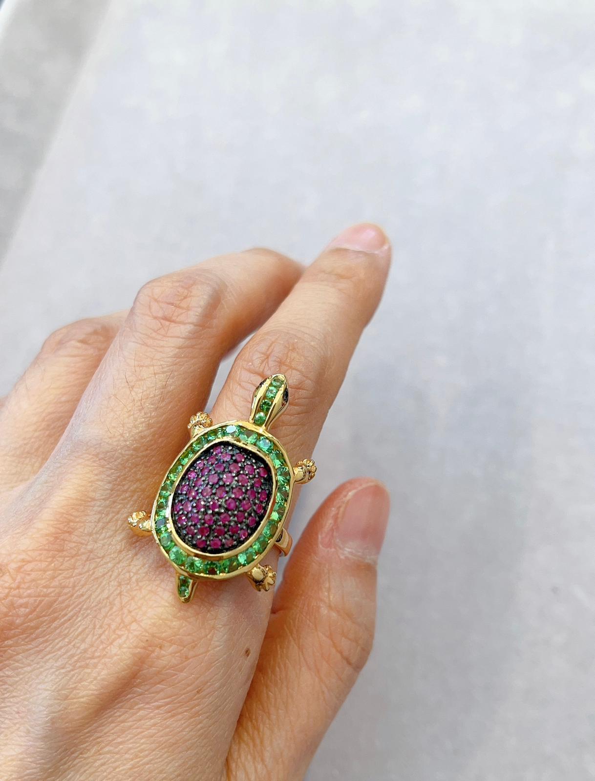 BOCHIC “Orient” Green Emerald & Pinksapphire Cocktail Ring, 22k Gold & Silver 8