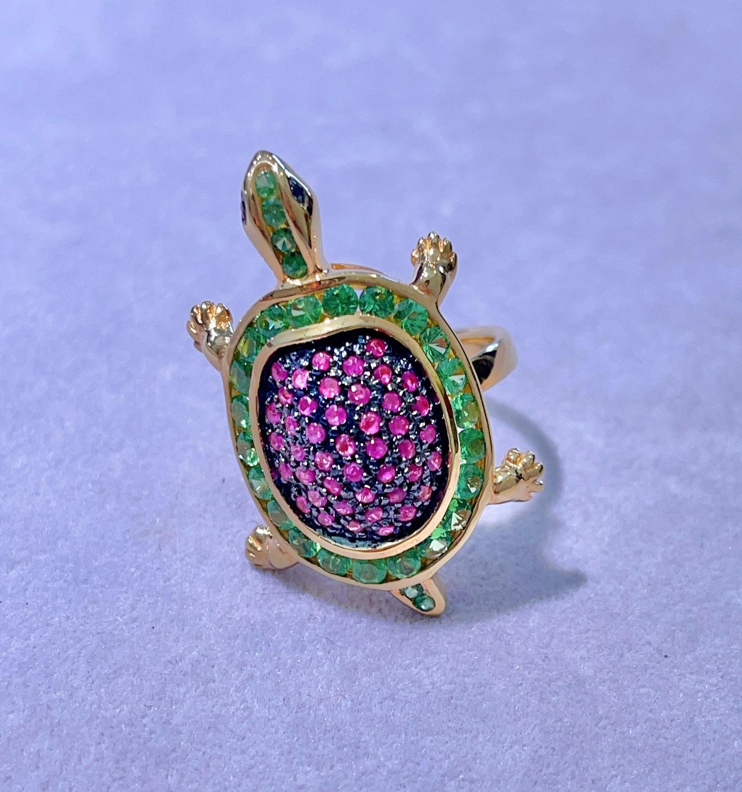 Brilliant Cut BOCHIC “Orient” Green Emerald & Pinksapphire Cocktail Ring, 22k Gold & Silver