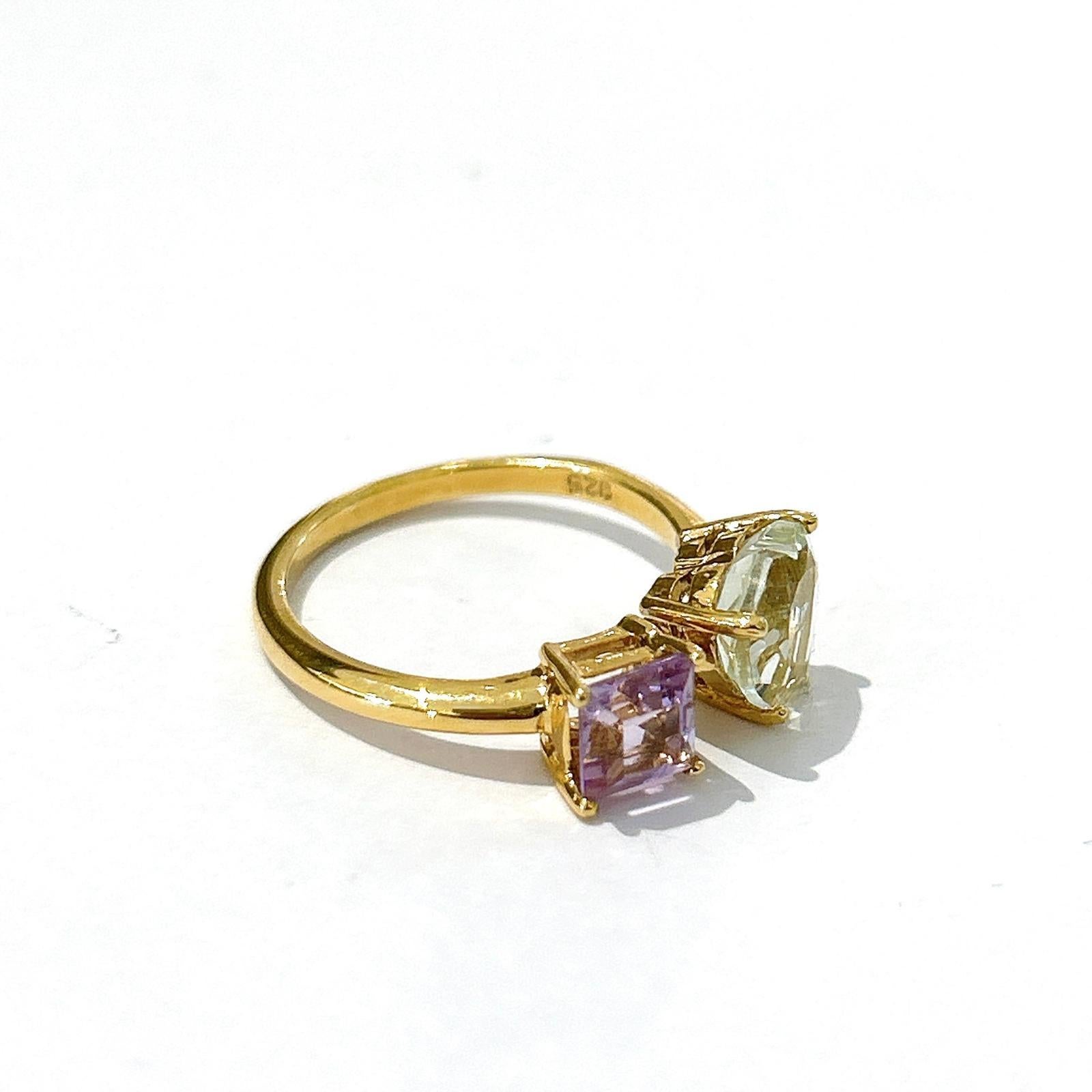 Bochic “Orient” Green Heart Amethyst & Purple Amethyst Ring 18K Gold & Silver 

Green Heart Shape Amethyst  - 3 Carat 
Purple Square Shape Amethyst - 1 Carat

This Ring is from the 