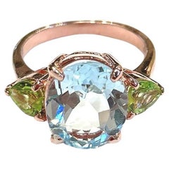 Bochic “Orient” Green Peridot & Oval Blue Topaz Ring Set In 18K Gold & Silver