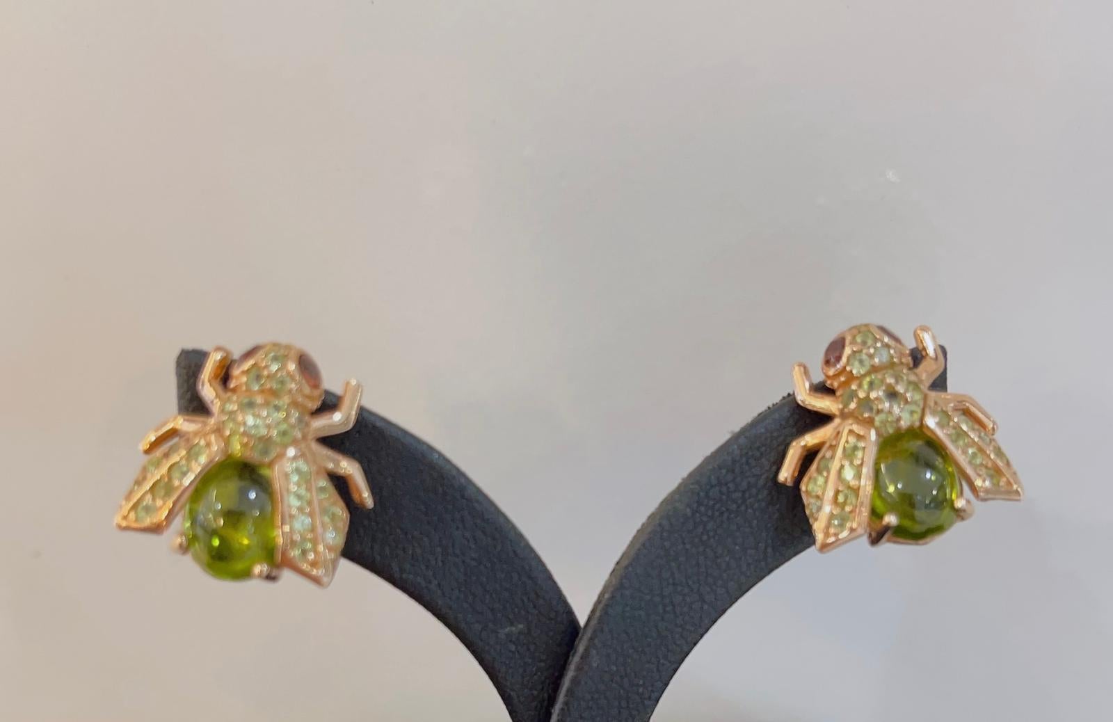 “Orient” Green Tourmaline & Tsavorite Earrings Set in 22k Gold & Silver  In New Condition For Sale In New York, NY