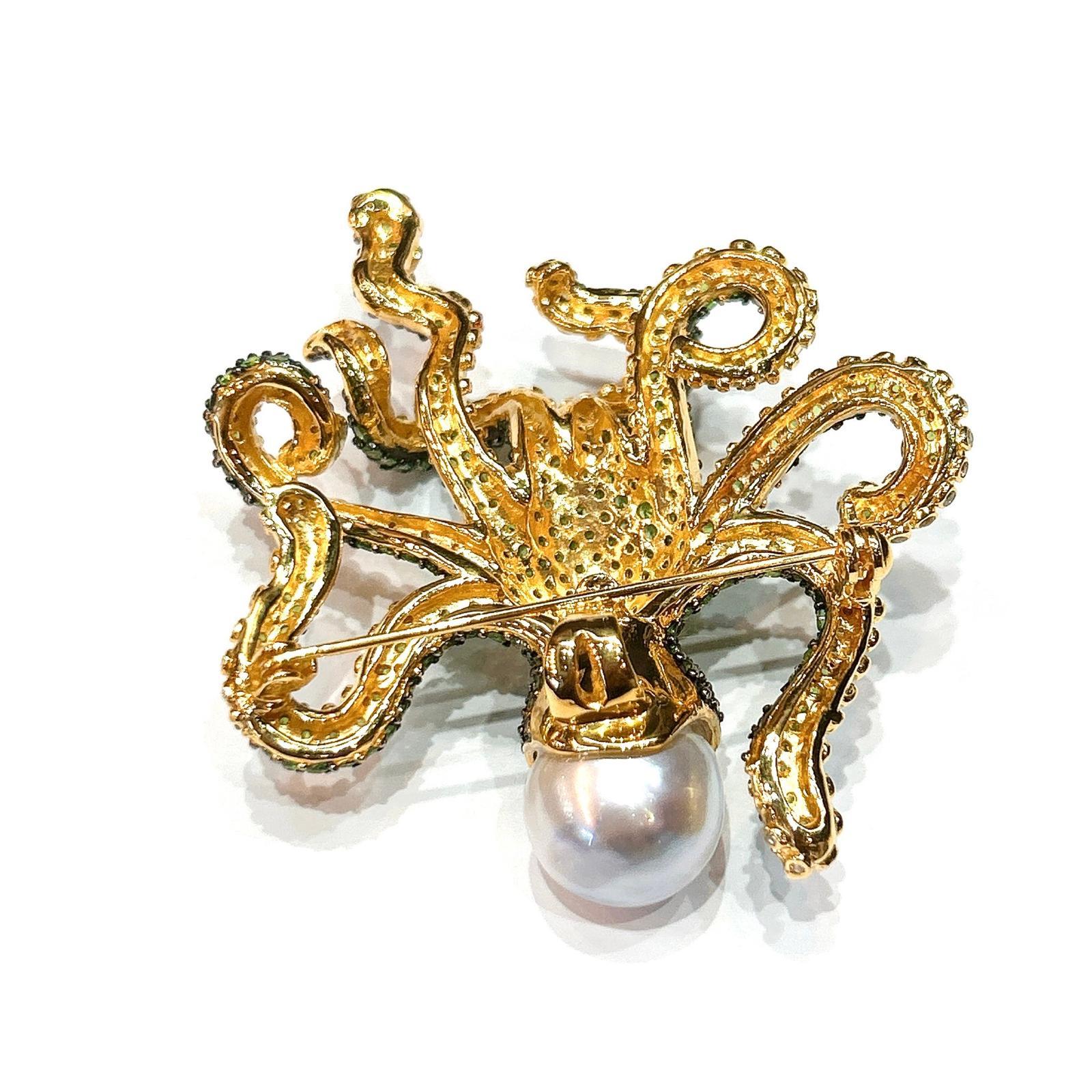 Bochic “Orient” Green Tsavorite & South Sea Pearl Brooch Set 18K Gold & Silver For Sale 2