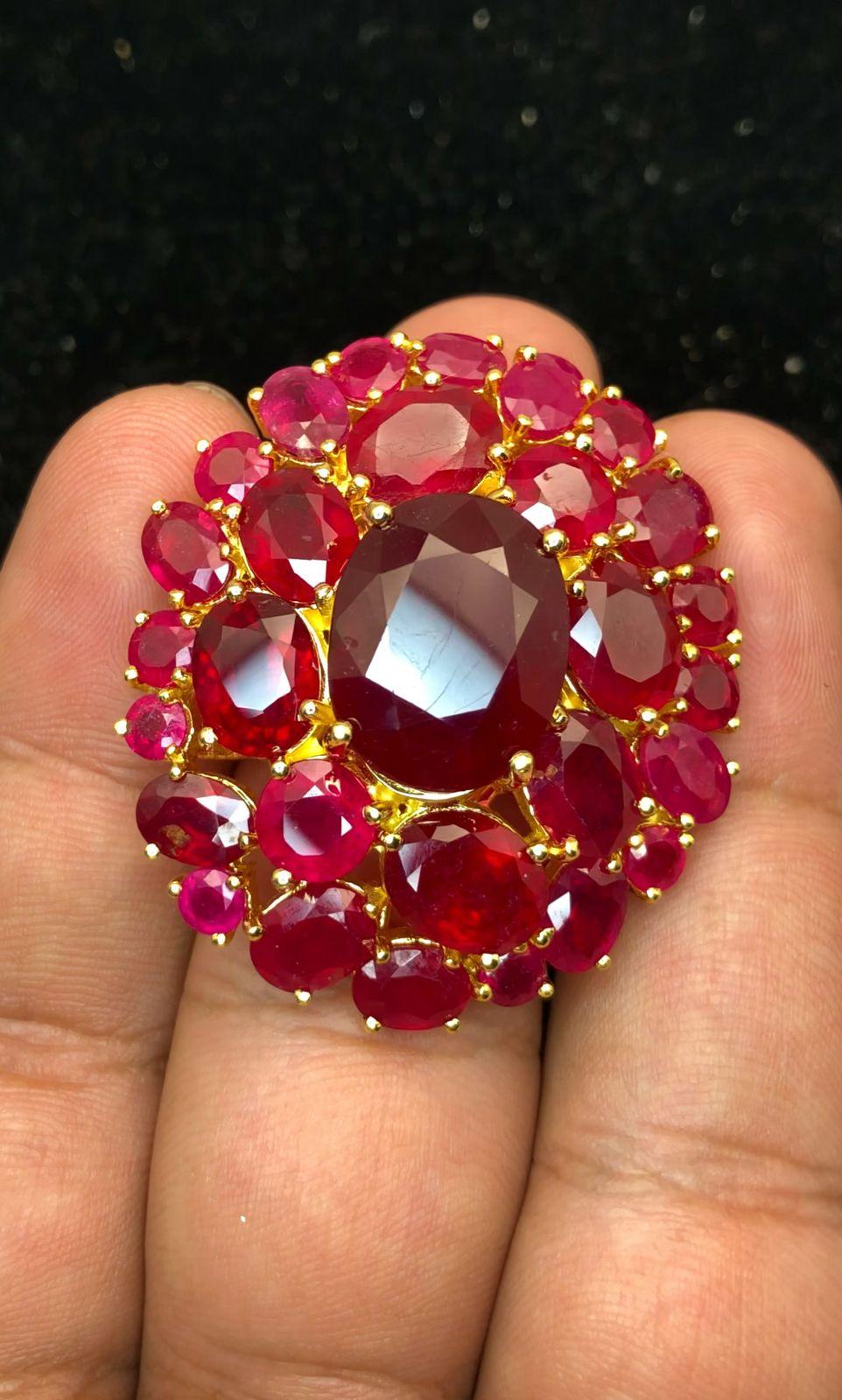 Bochic “Orient” Natural Ruby 40 Carats Ring Set In 18K Gold & Silver For Sale 1
