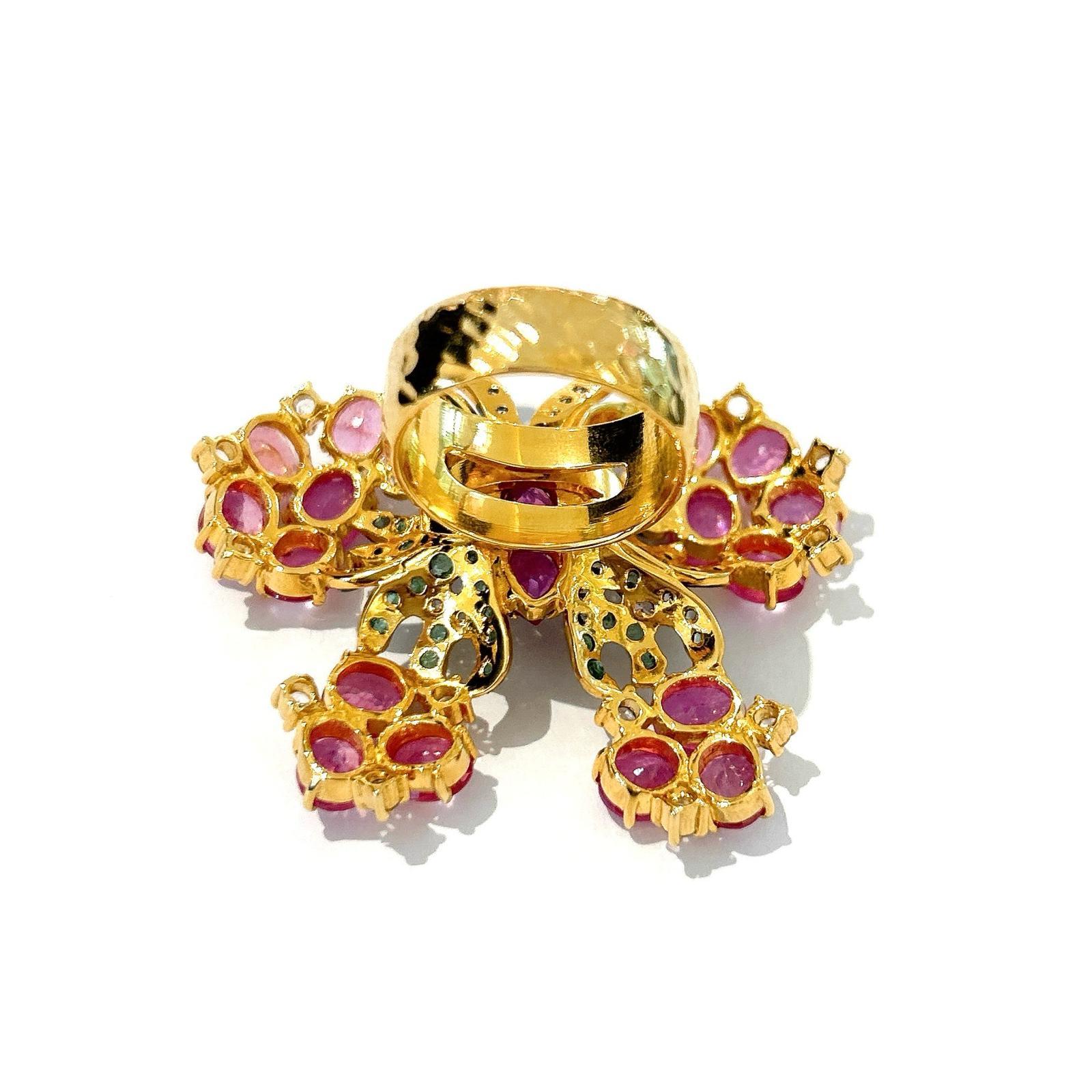 Brilliant Cut Bochic “Orient” Multi Sapphires & Ruby Cocktail Ring Set In 18K Gold & Silver  For Sale