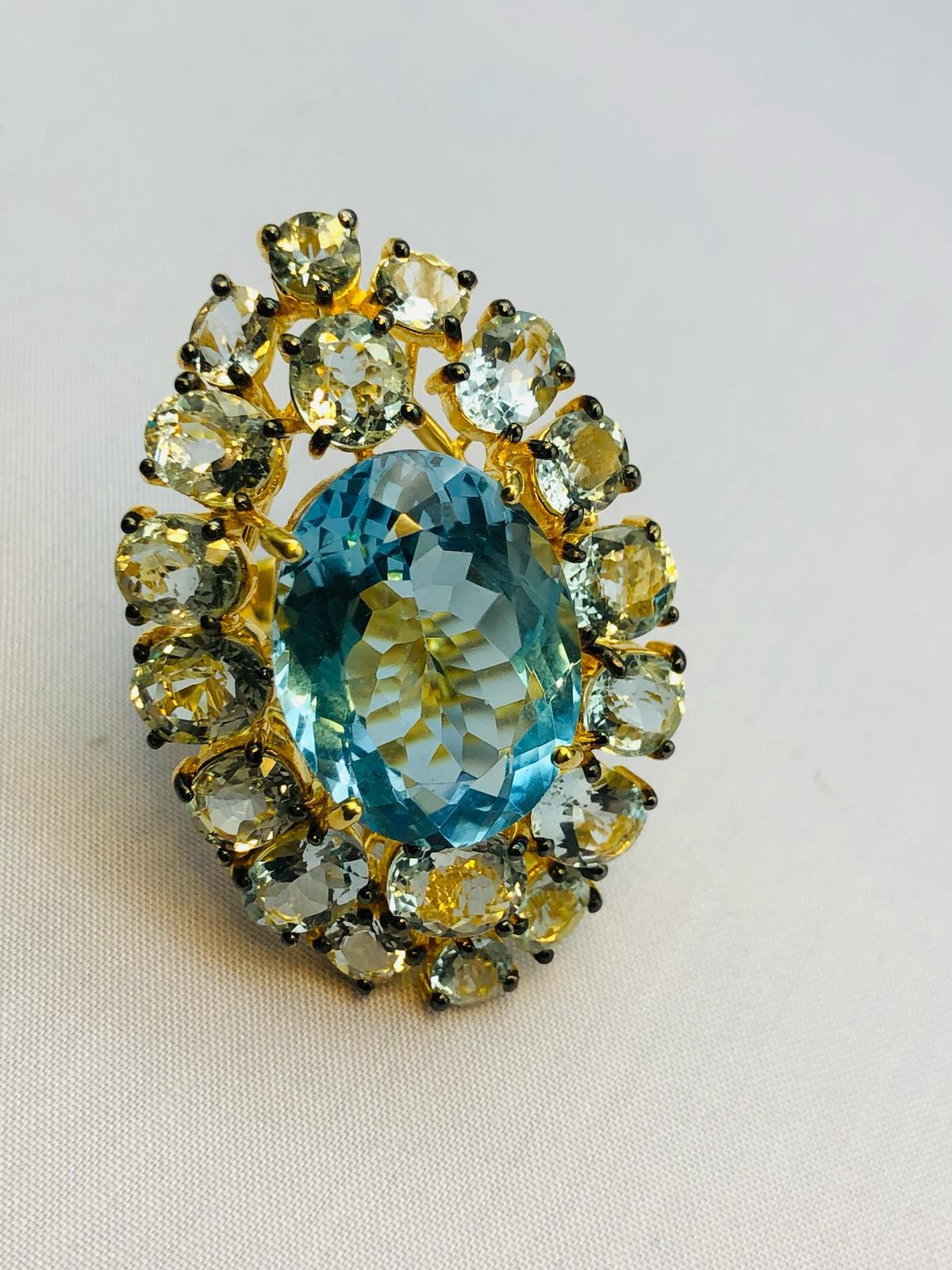Bochic “Orient” Natural AquaMarine & Blue Topaz  Ring Set In 18K Gold & Silver For Sale 4