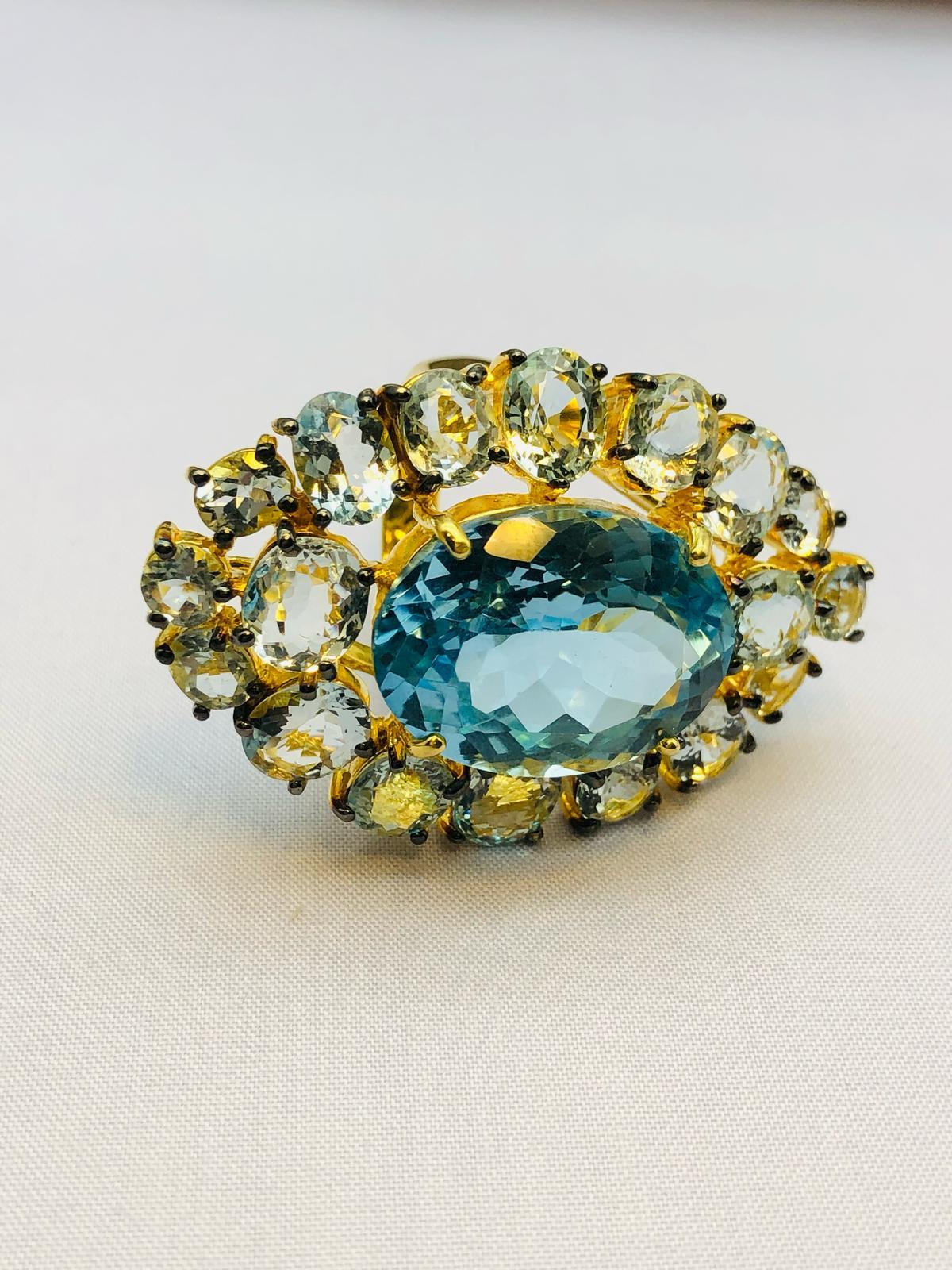 Bochic “Orient” Natural AquaMarine & Blue Topaz  Ring Set In 18K Gold & Silver For Sale 7