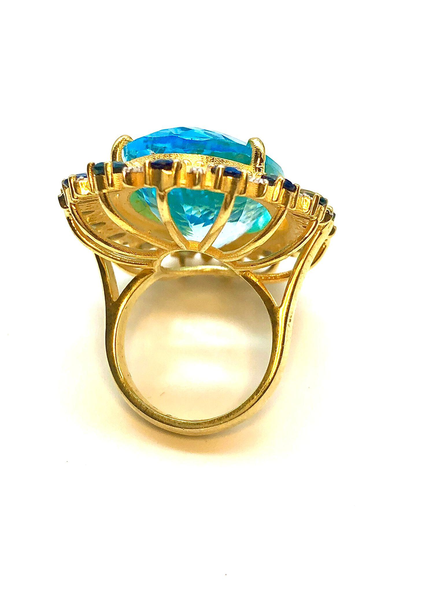Taille brillant Bague Bochic Orient en or 18 carats, diamant naturel, saphir bleu et topaze en vente